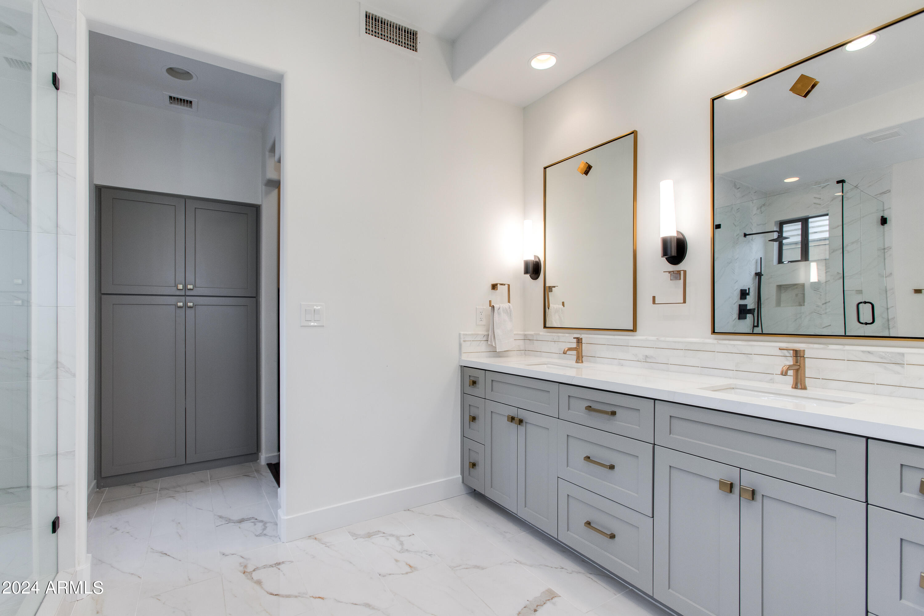 3145 E SIERRA VISTA Drive