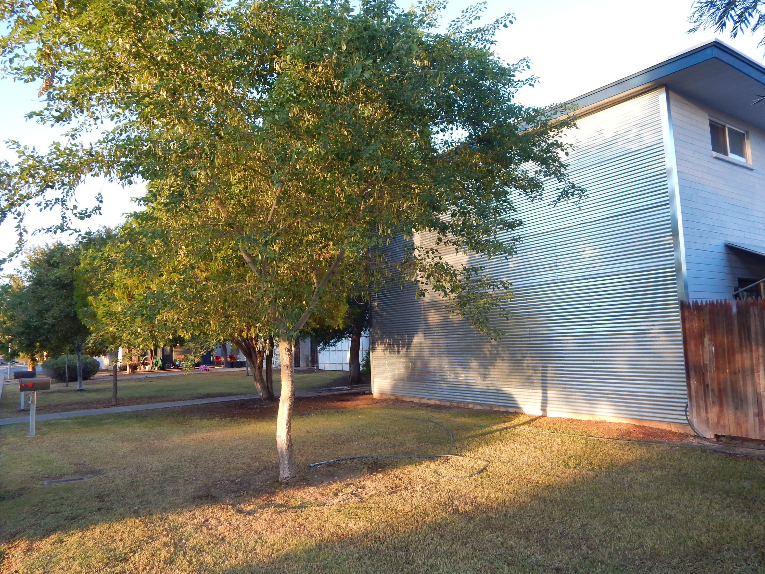 2025 S GRANADA Drive 14