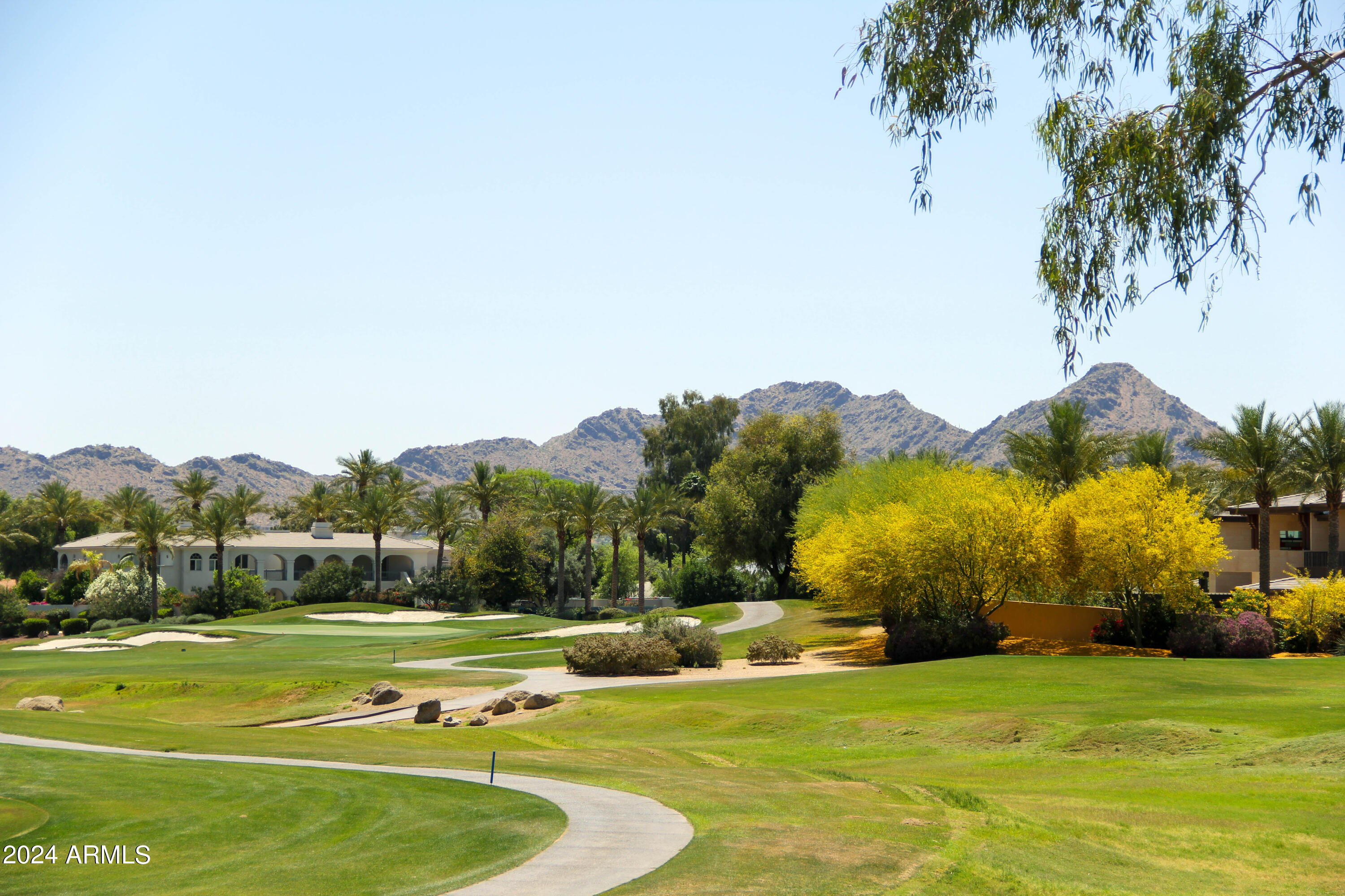 7705 E DOUBLETREE RANCH Road 7