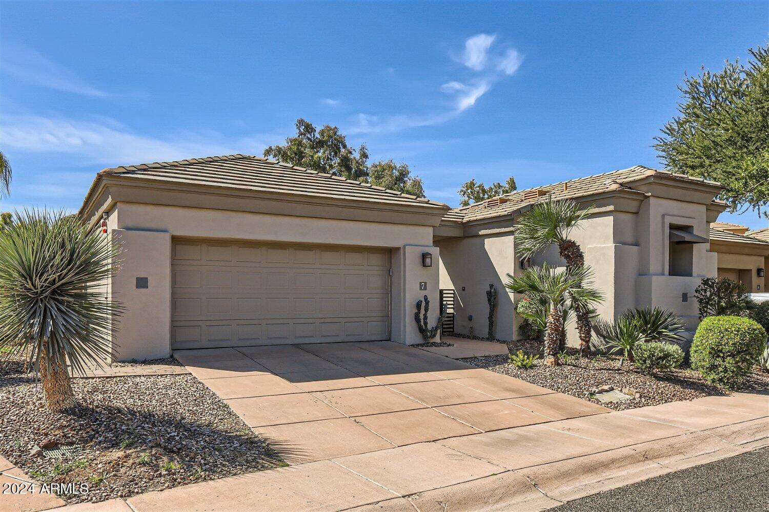 7705 E DOUBLETREE RANCH Road 7