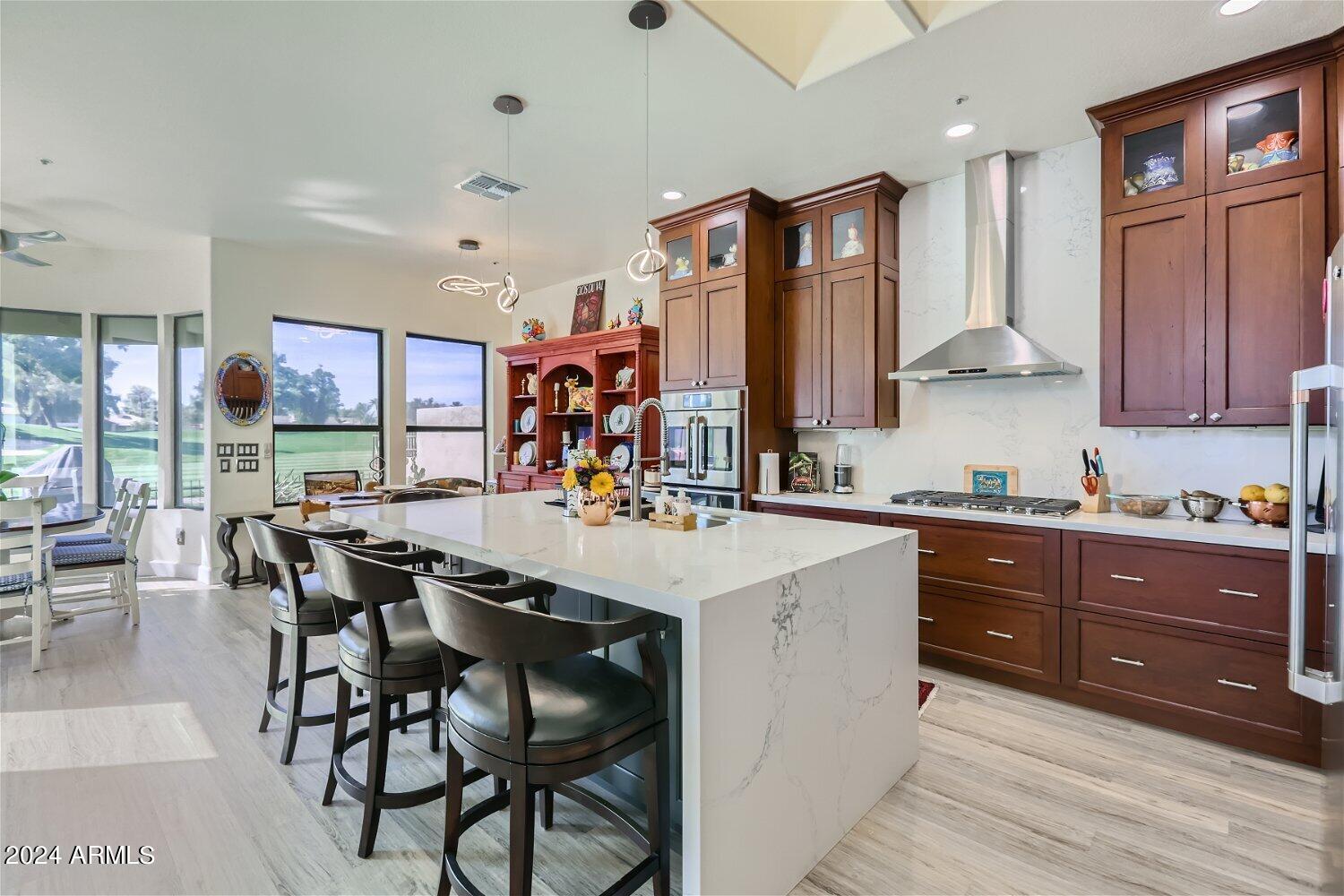 7705 E DOUBLETREE RANCH Road 7
