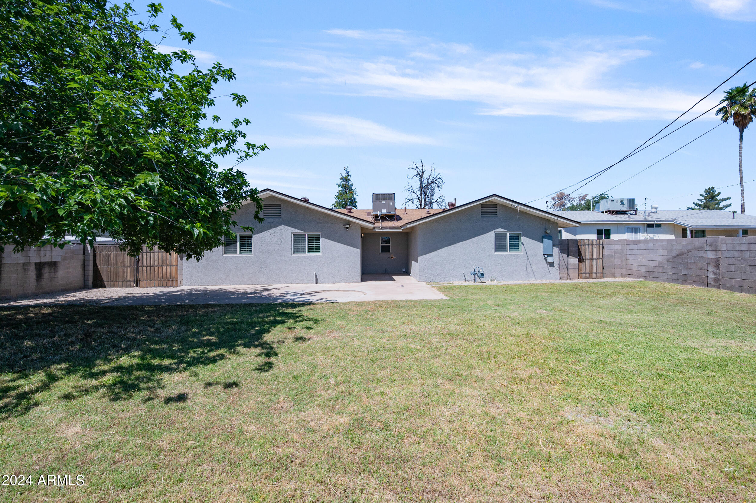 1308 N CENTER Avenue
