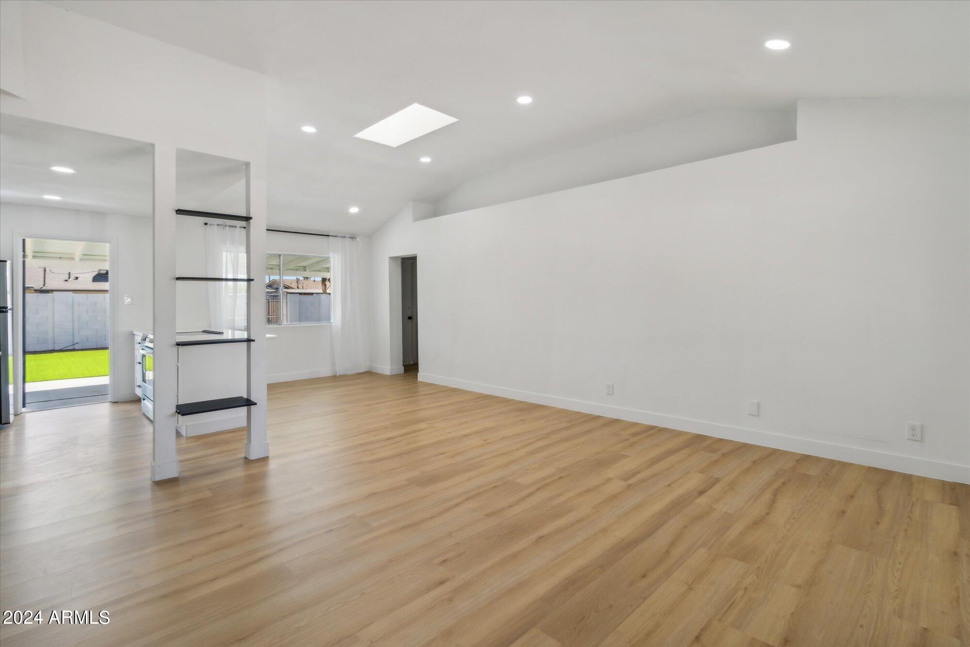 1645 N CAMELLIA Street