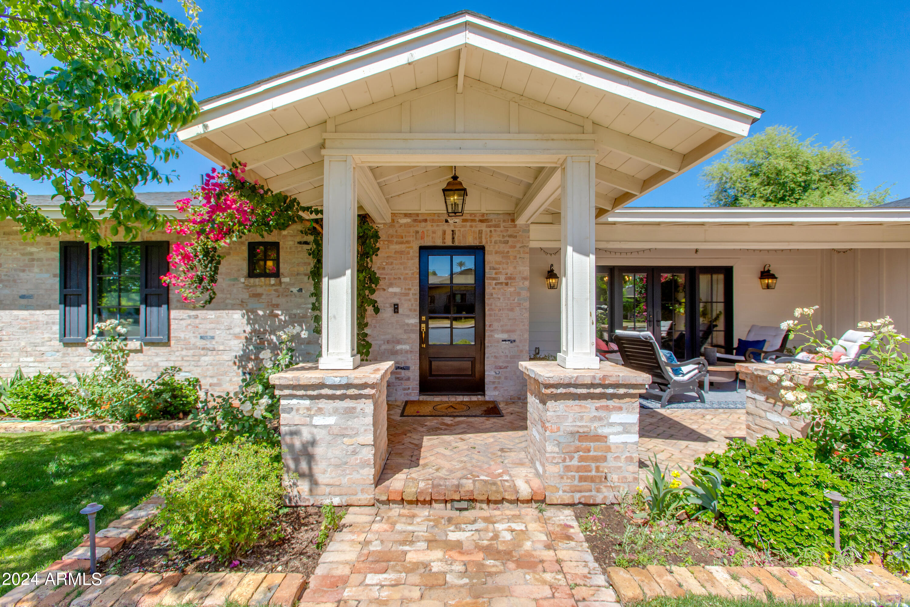 3628 N 49TH Place