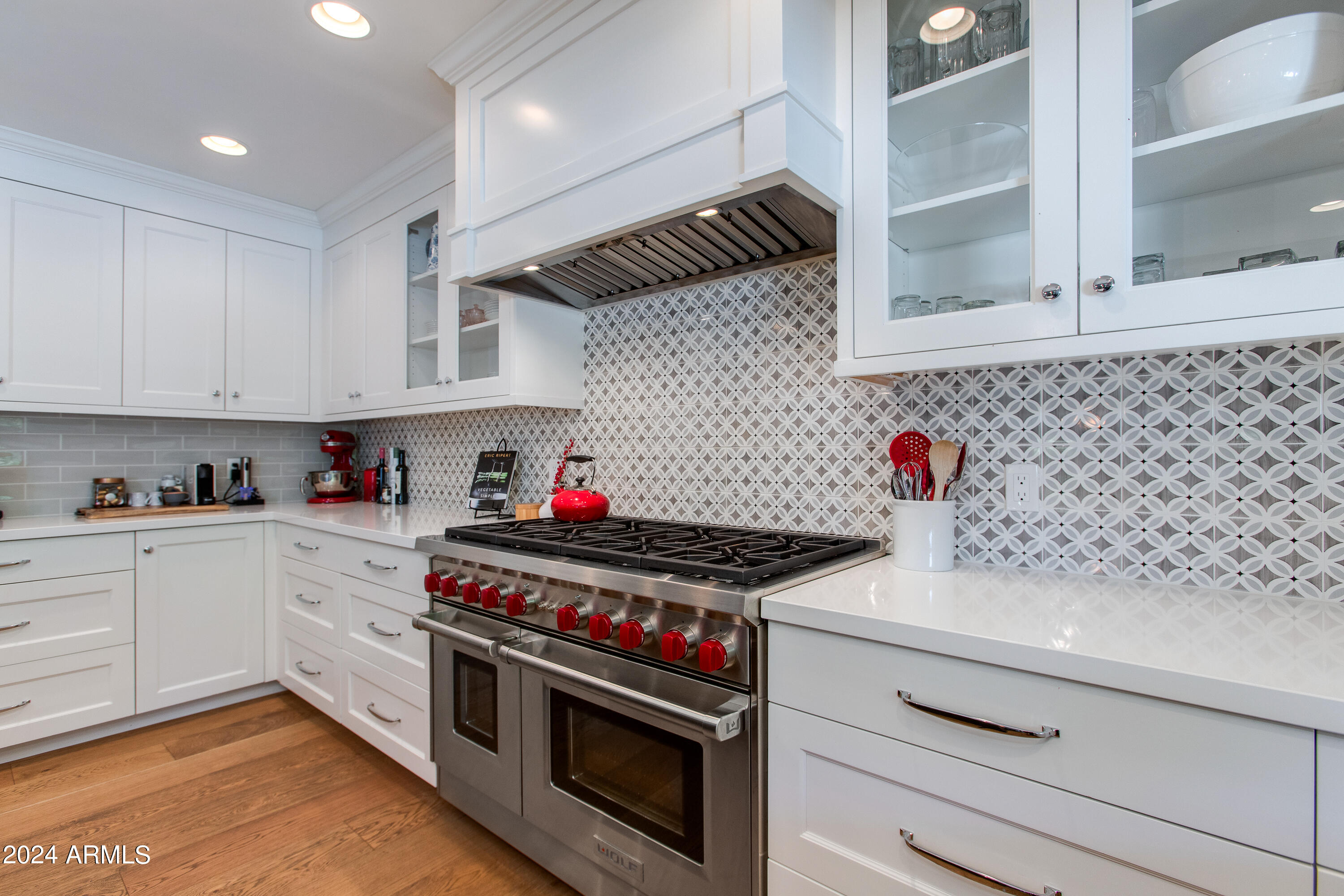 3628 N 49TH Place
