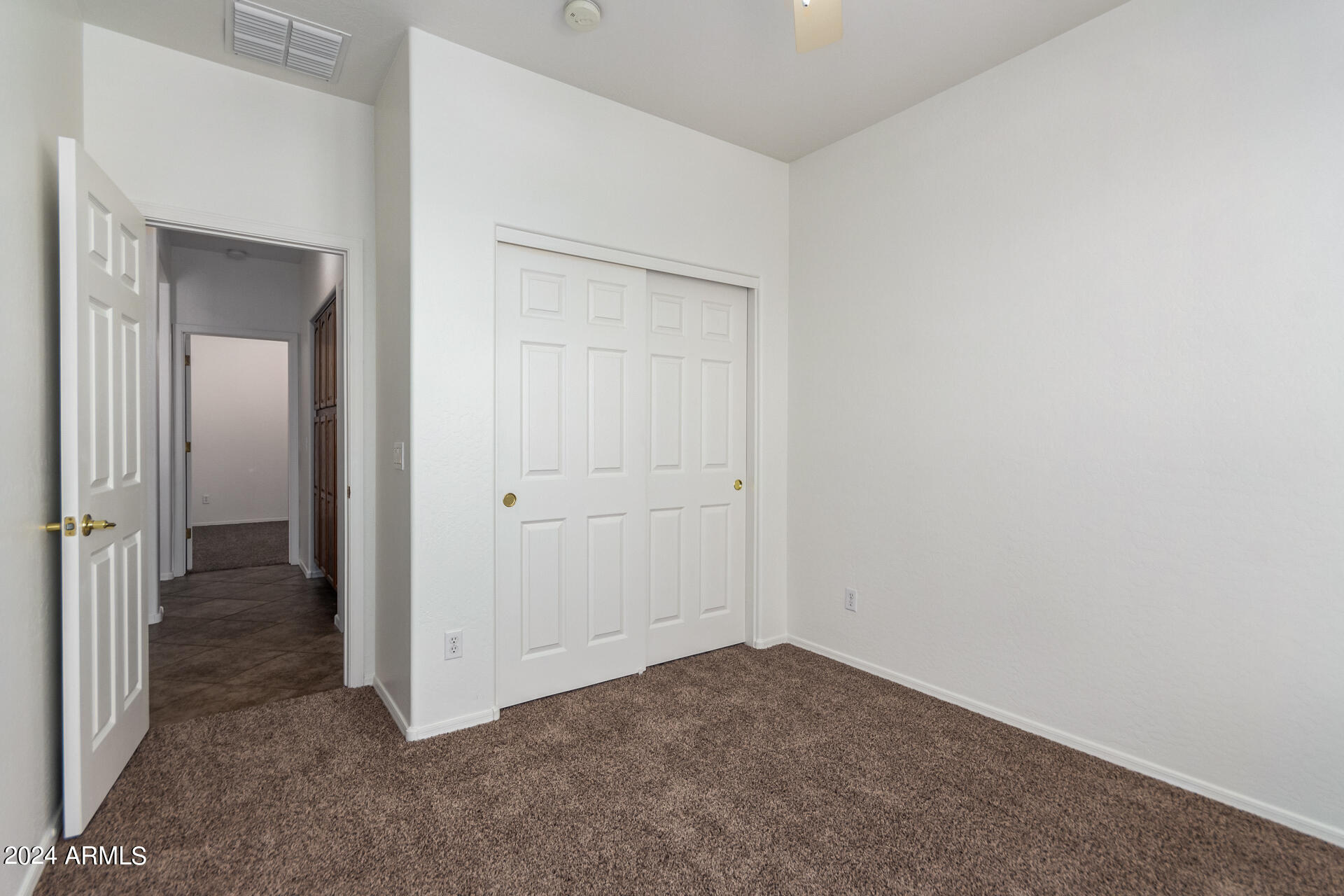 5606 W LYDIA Lane