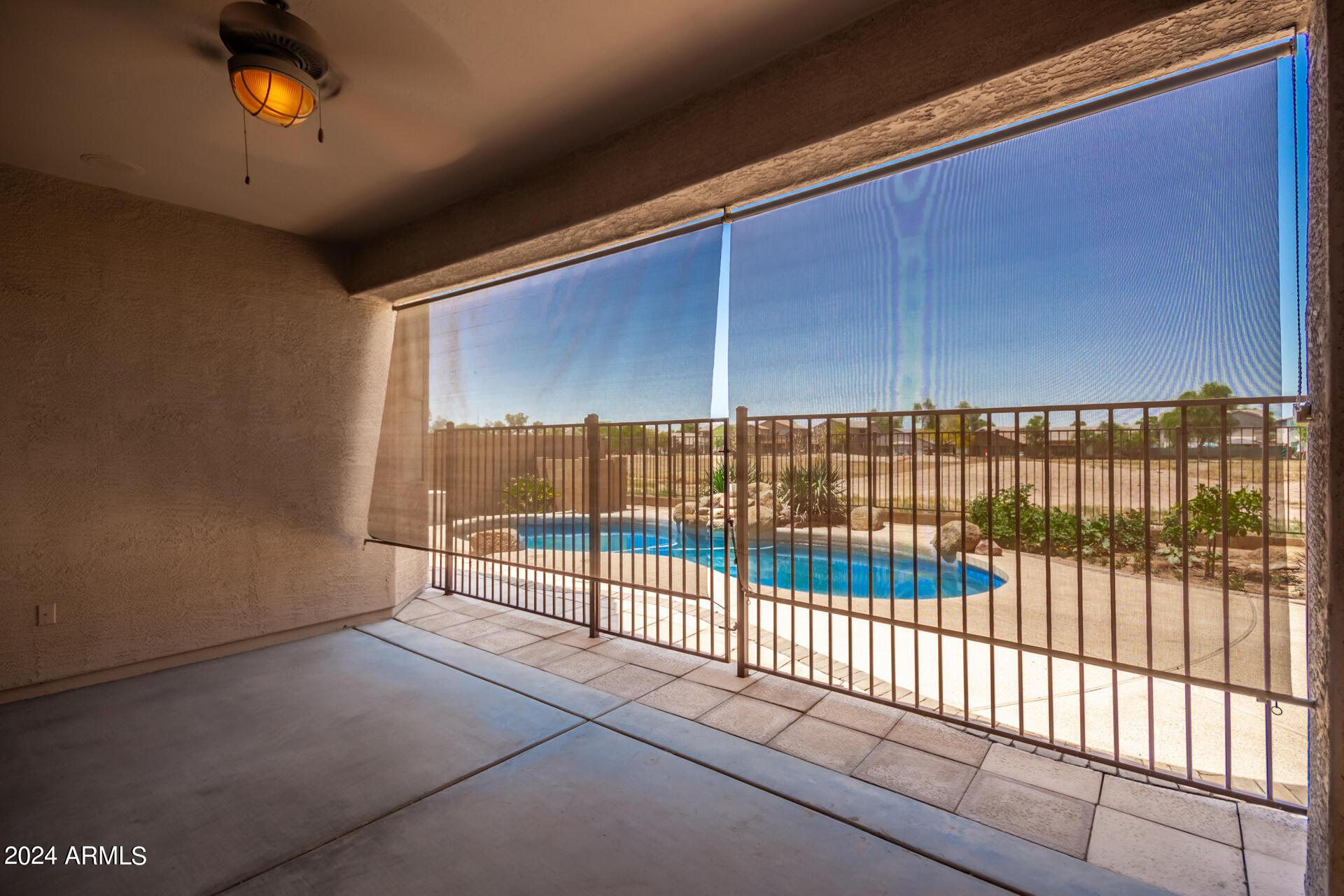 5606 W LYDIA Lane