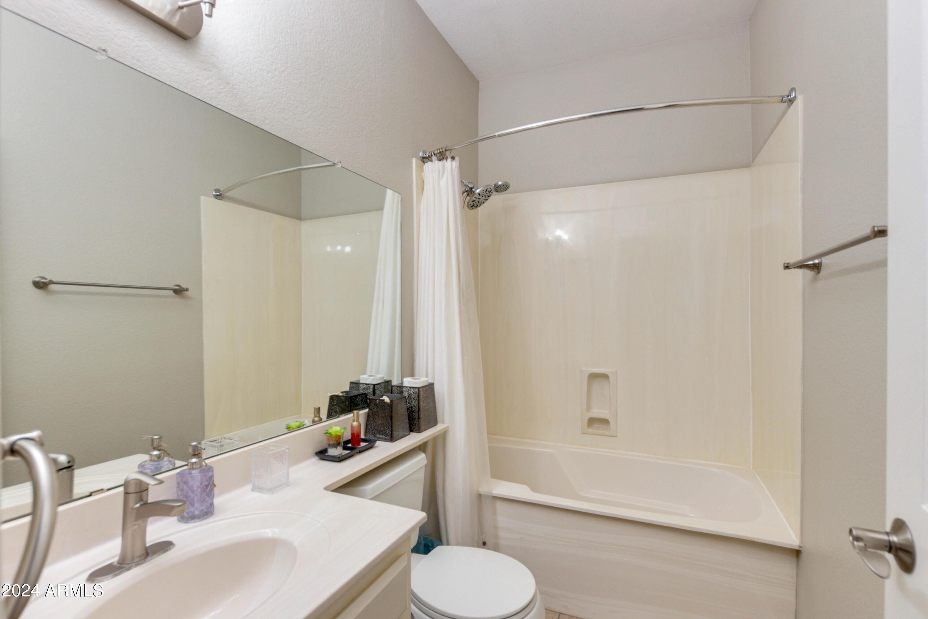 10301 N 70th Street, Unit 140