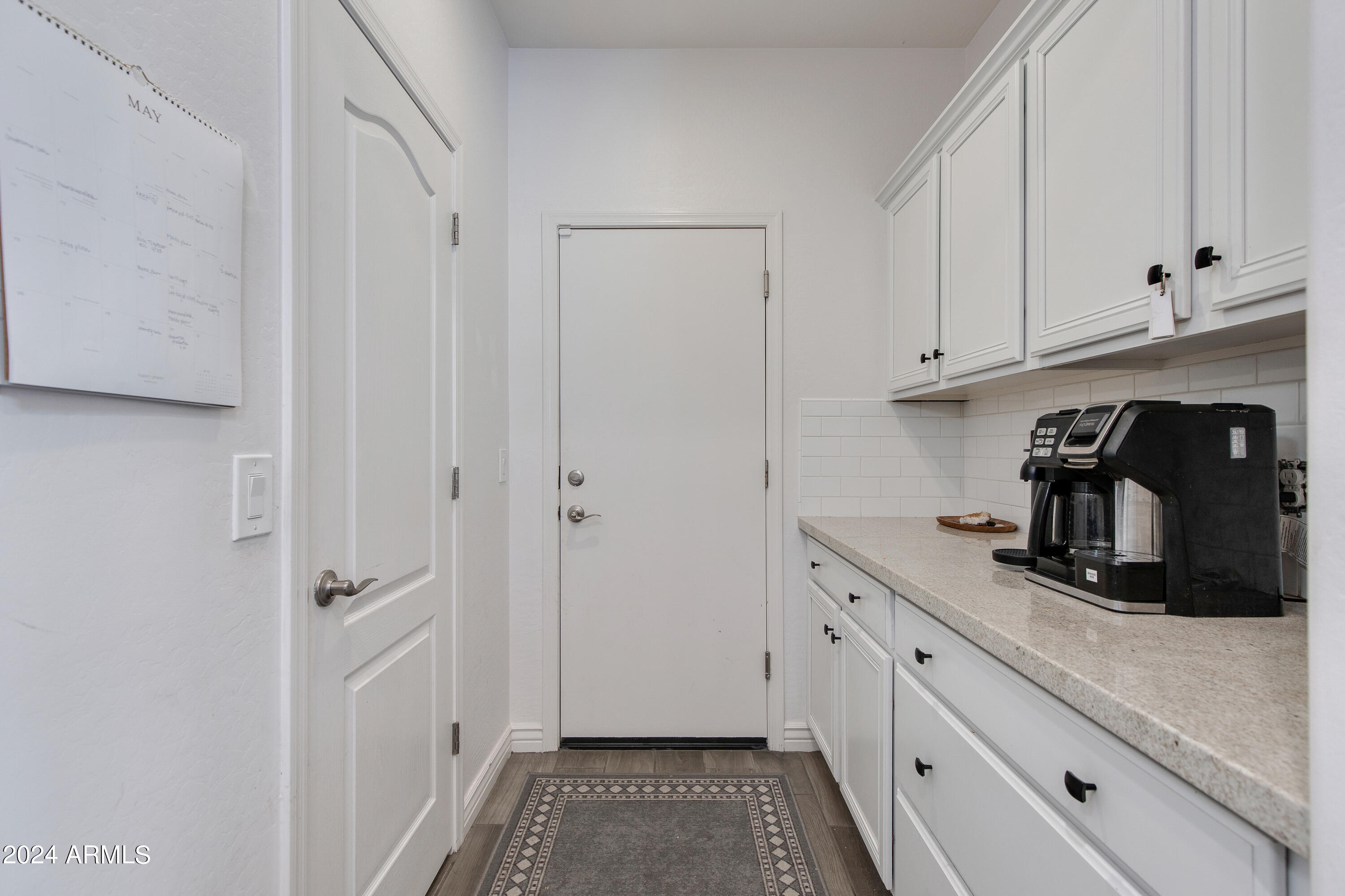 1163 E Ibis Street