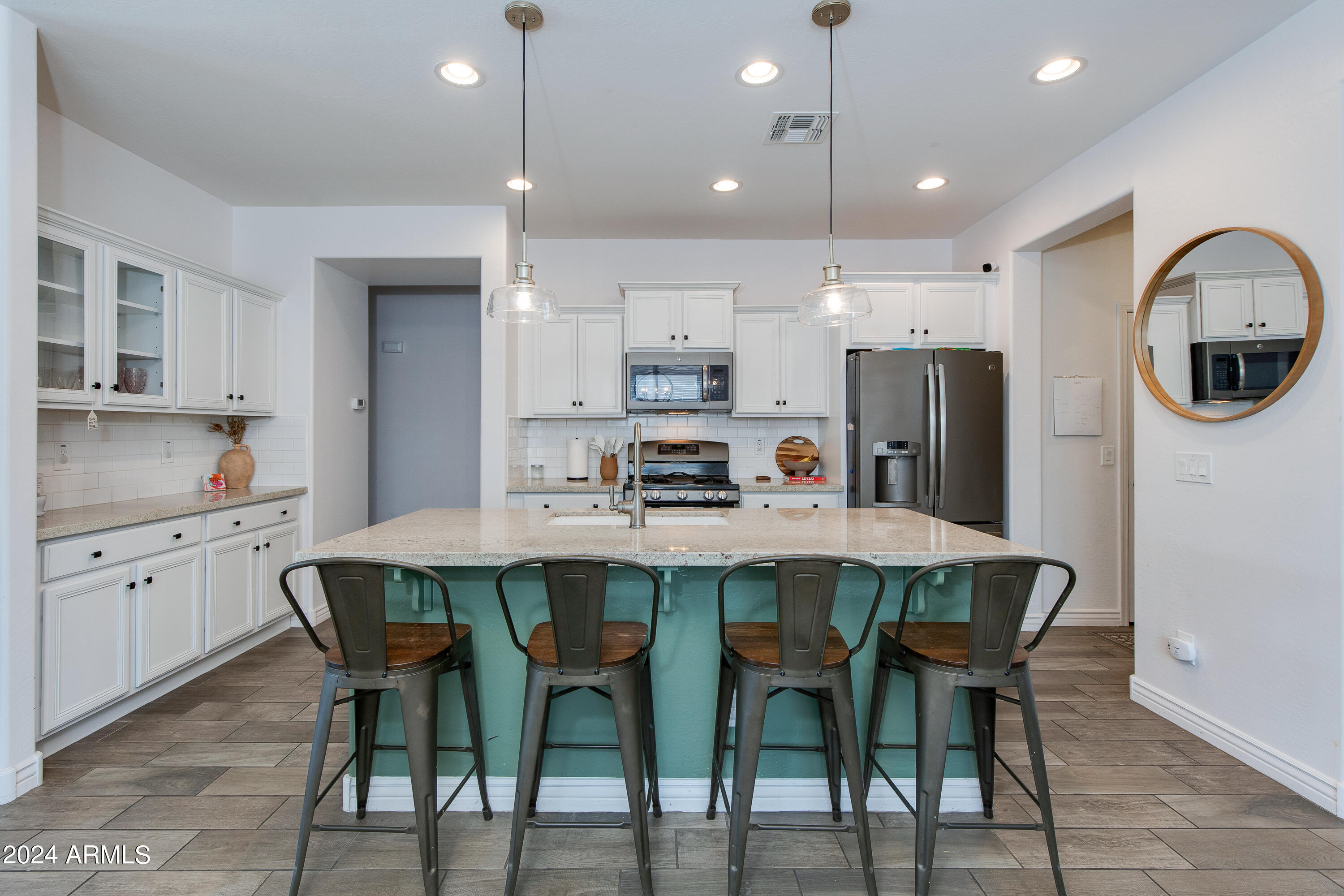 1163 E Ibis Street