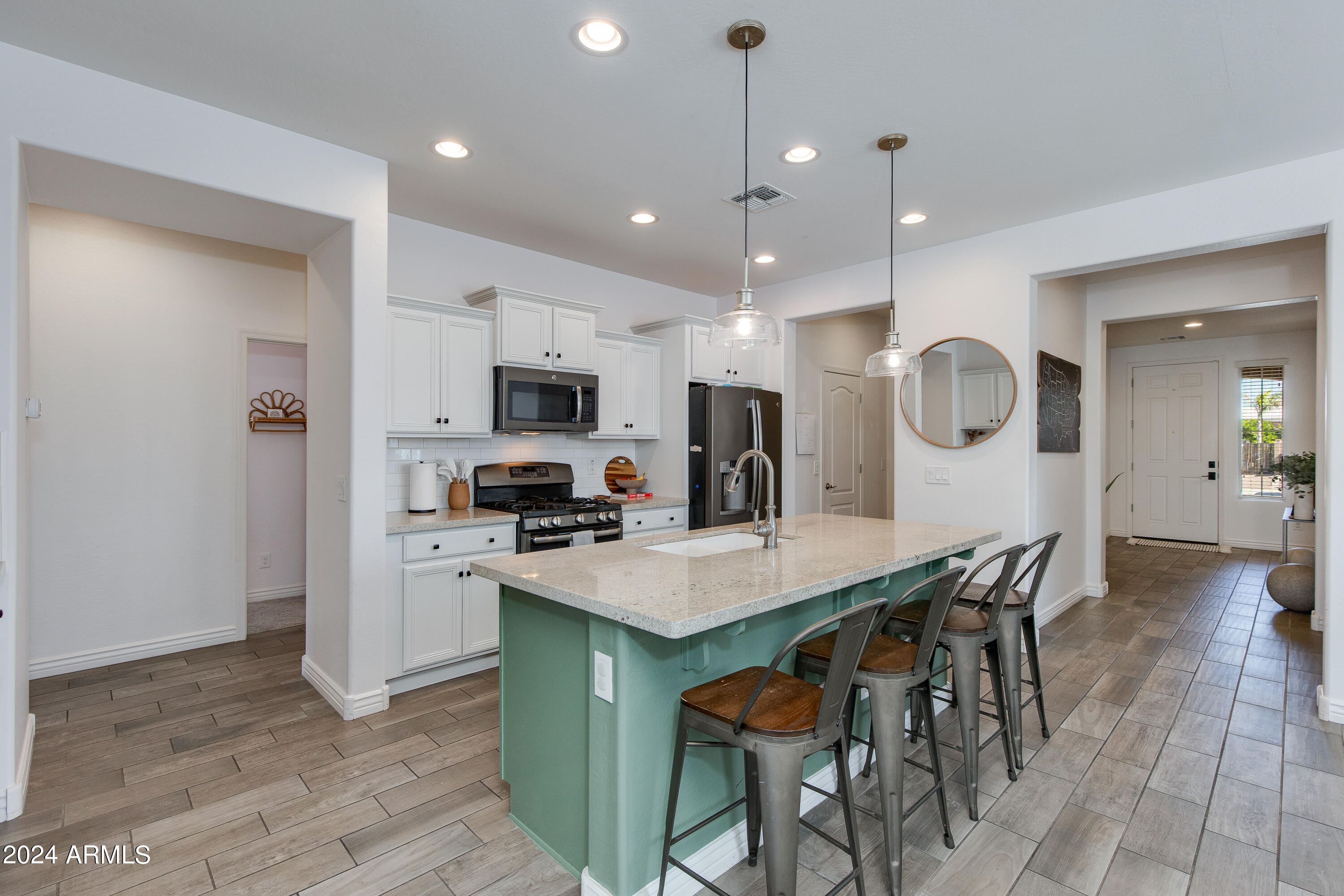 1163 E Ibis Street