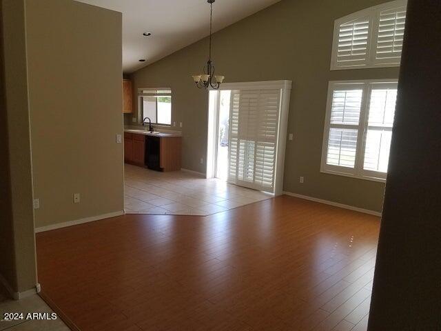 2742 S CAMELLIA Court
