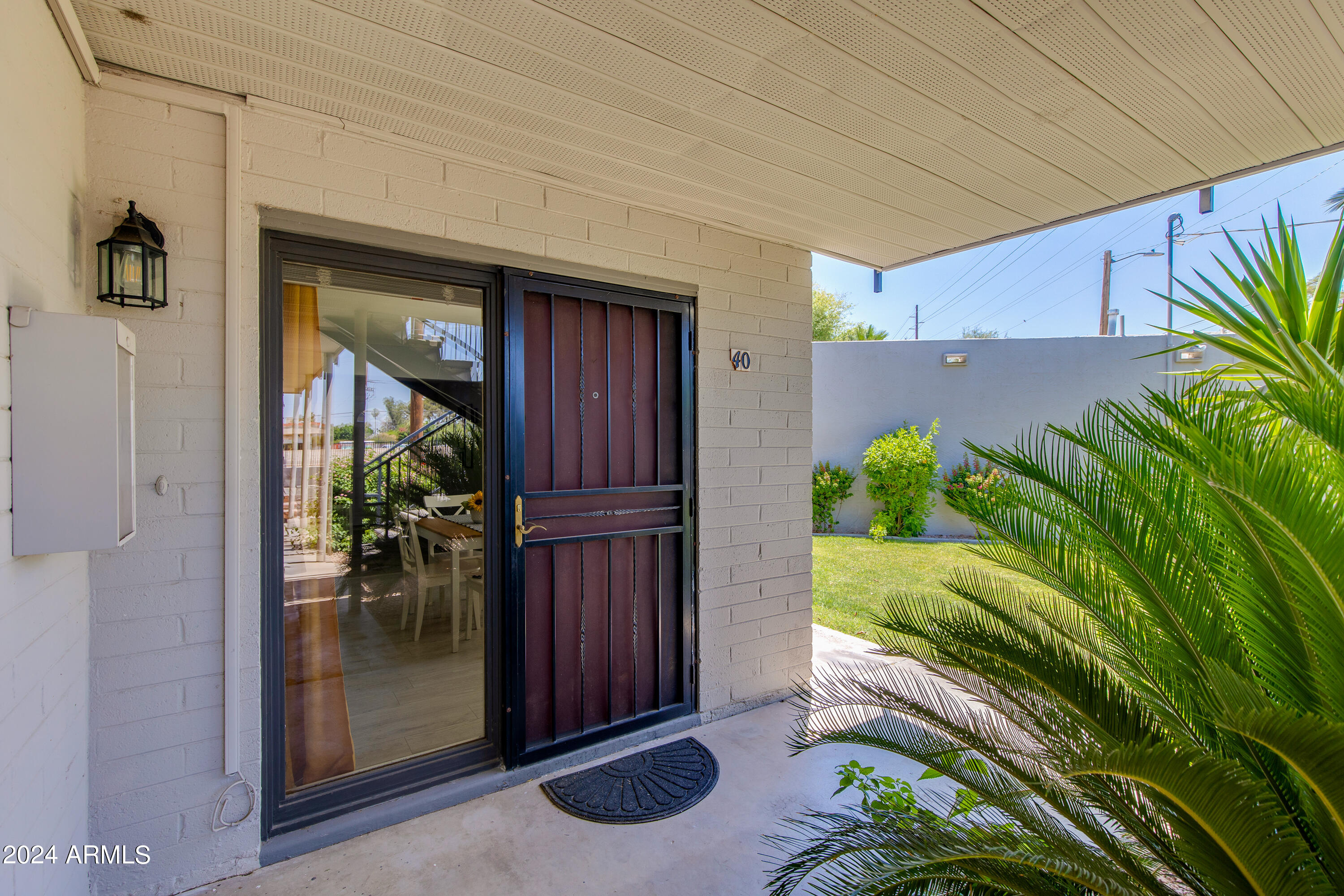 4131 E Camelback Road, 40