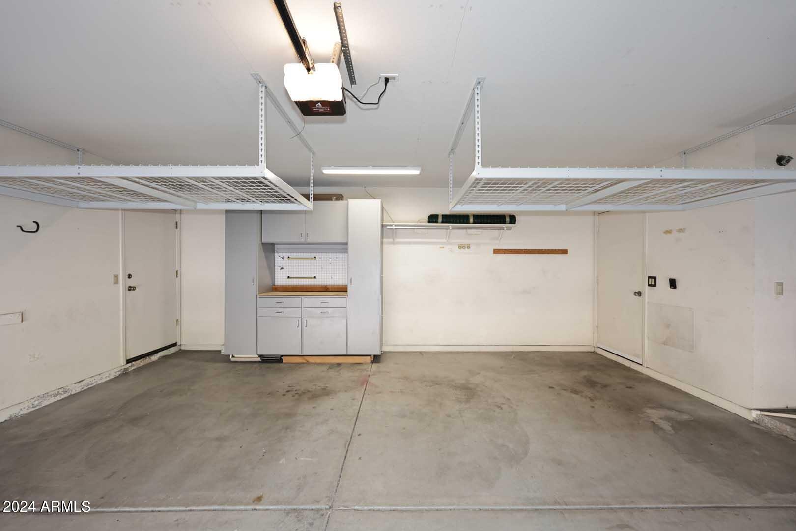 15220 N SHAGBARK Court