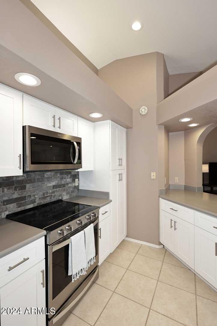 15220 N SHAGBARK Court