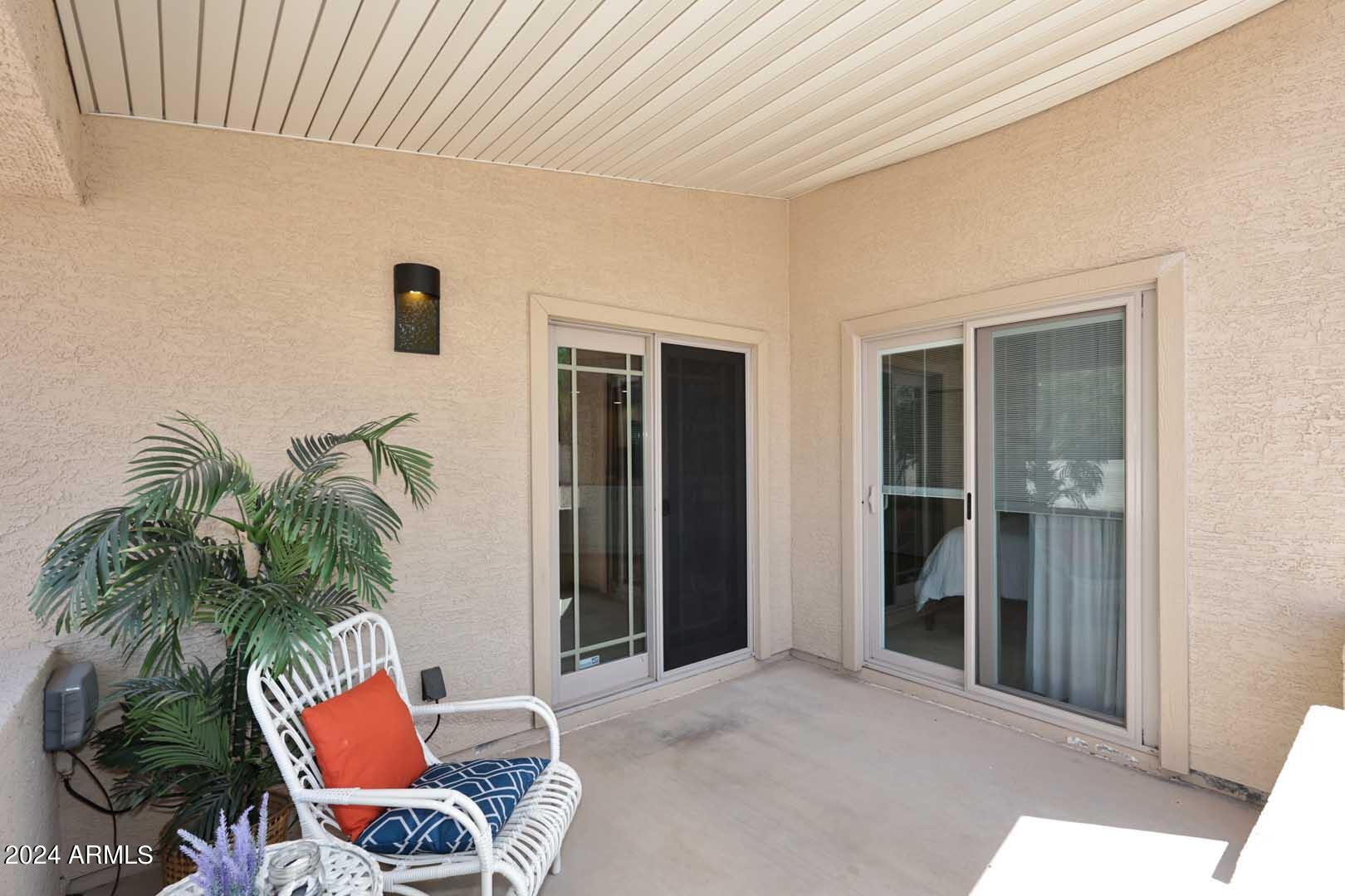 15220 N SHAGBARK Court