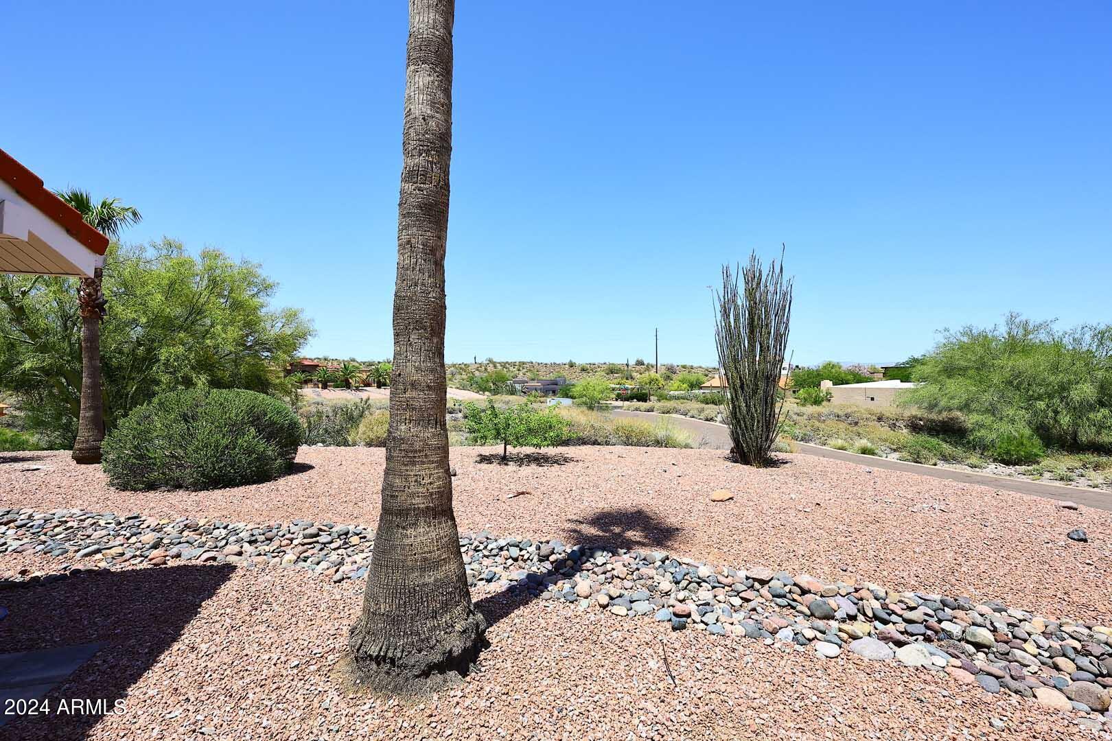 15220 N SHAGBARK Court