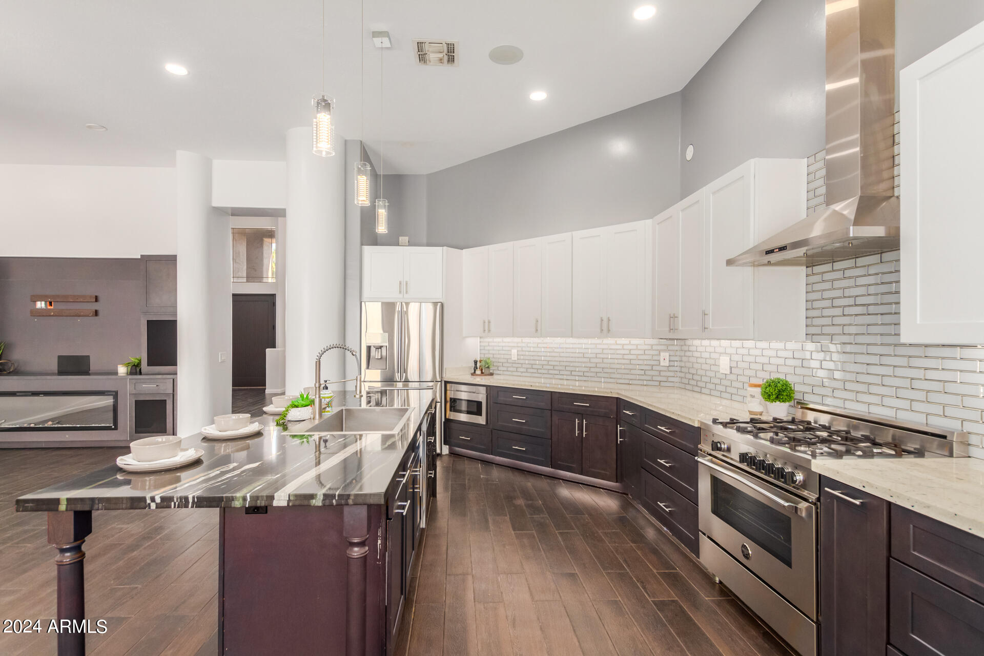 4802 E CIELO GRANDE Avenue