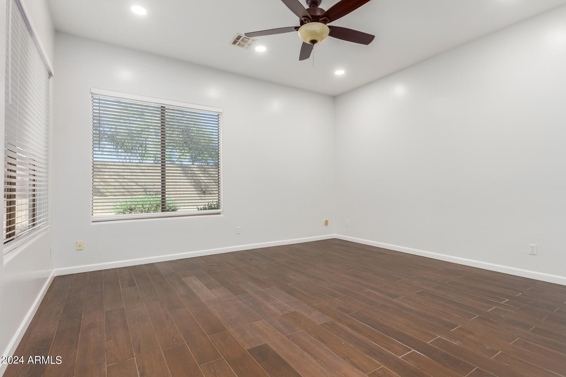 4802 E CIELO GRANDE Avenue