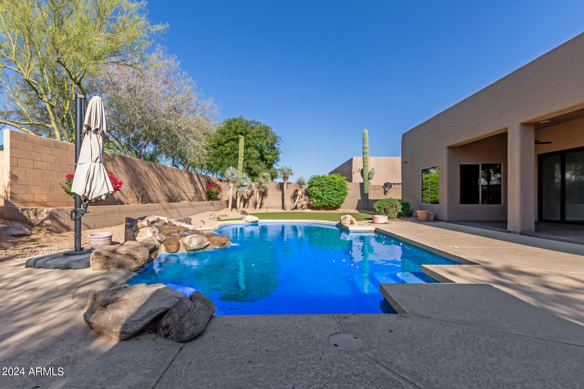 4802 E CIELO GRANDE Avenue