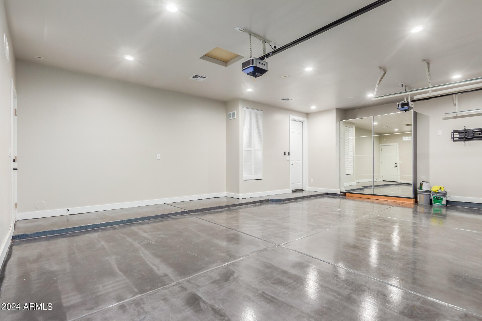 4802 E CIELO GRANDE Avenue