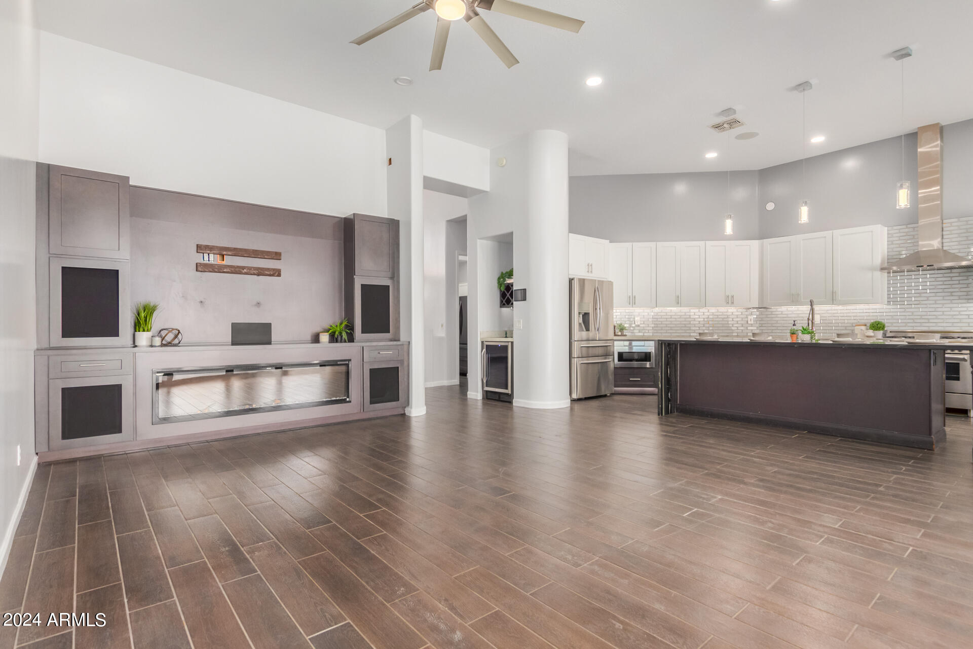 4802 E CIELO GRANDE Avenue