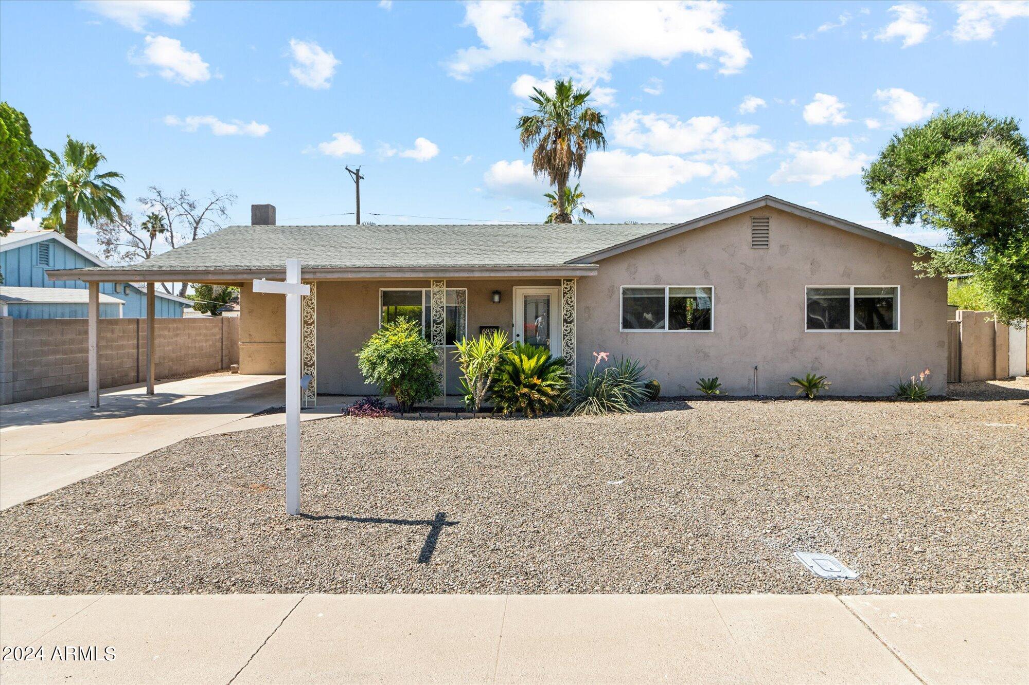 6819 E LOMA LAND Drive