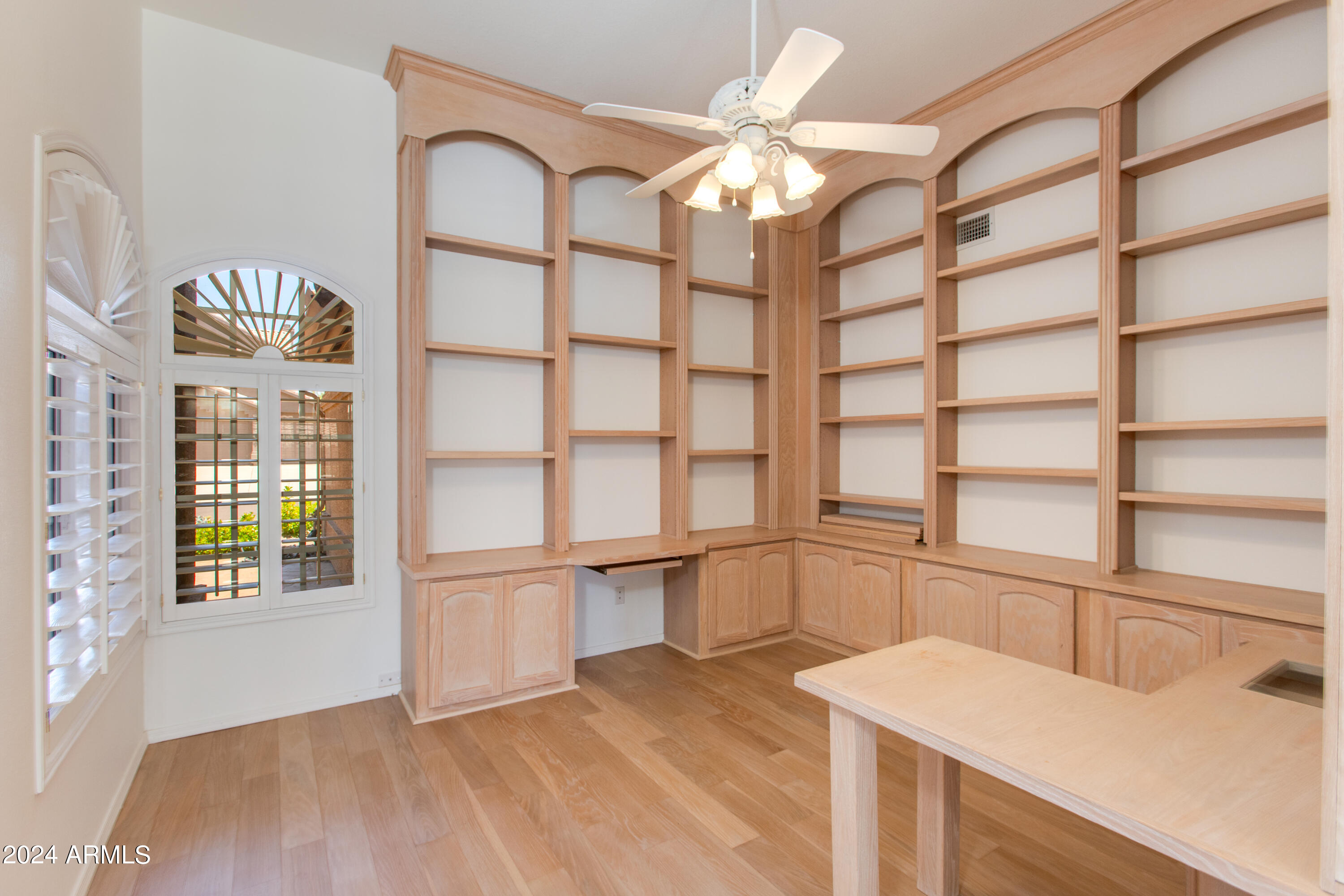 11077 E White Feather Lane