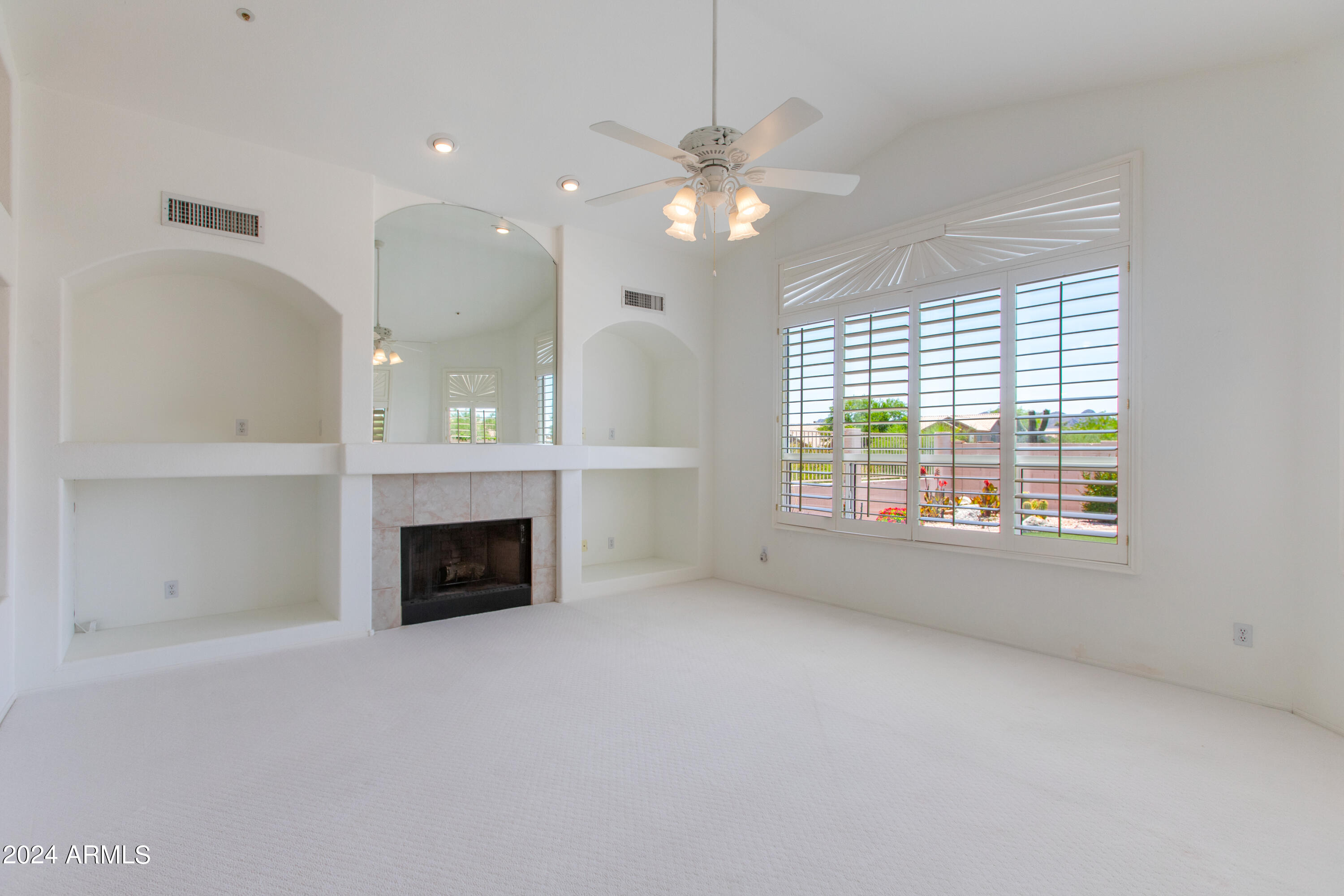 11077 E White Feather Lane