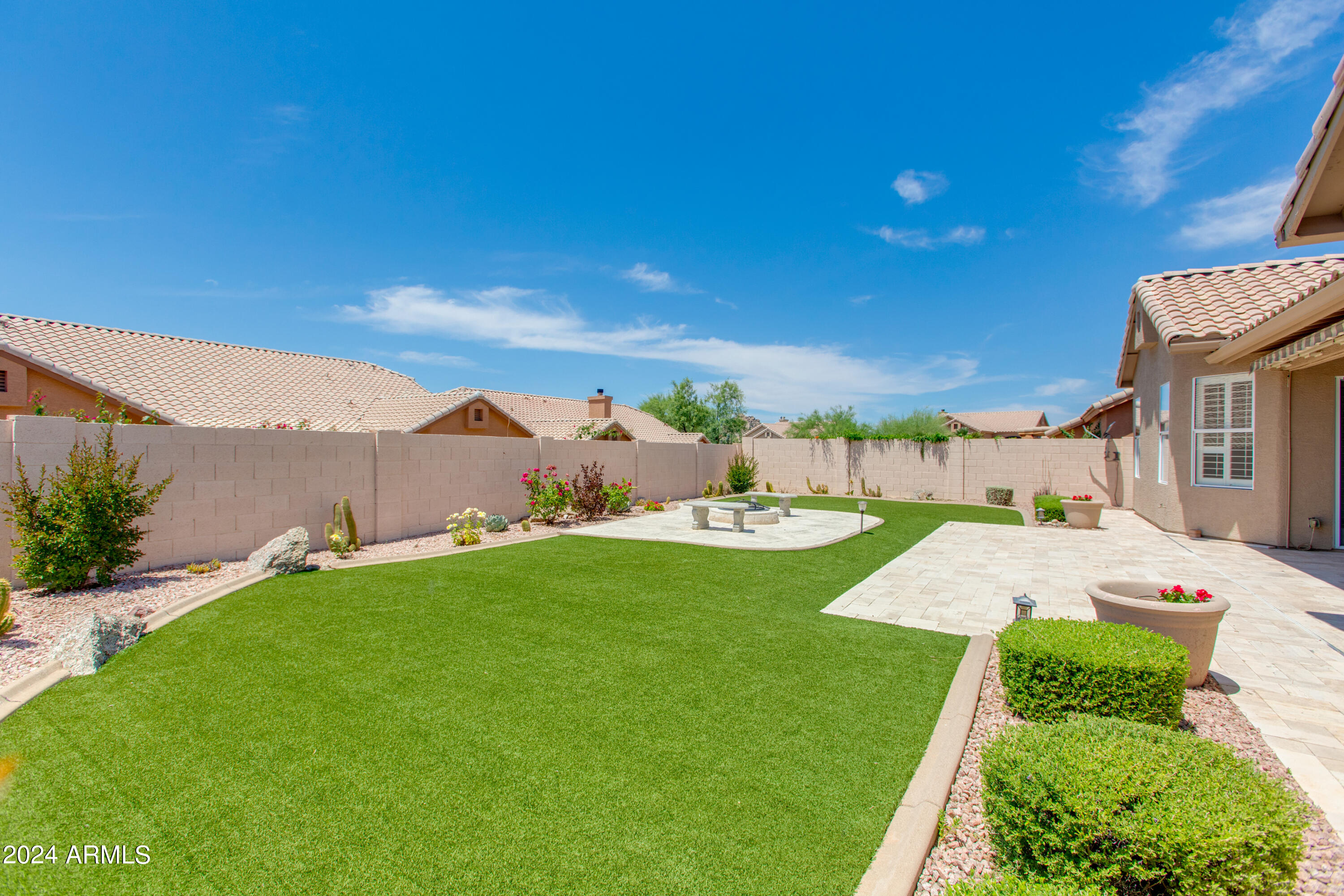 11077 E White Feather Lane