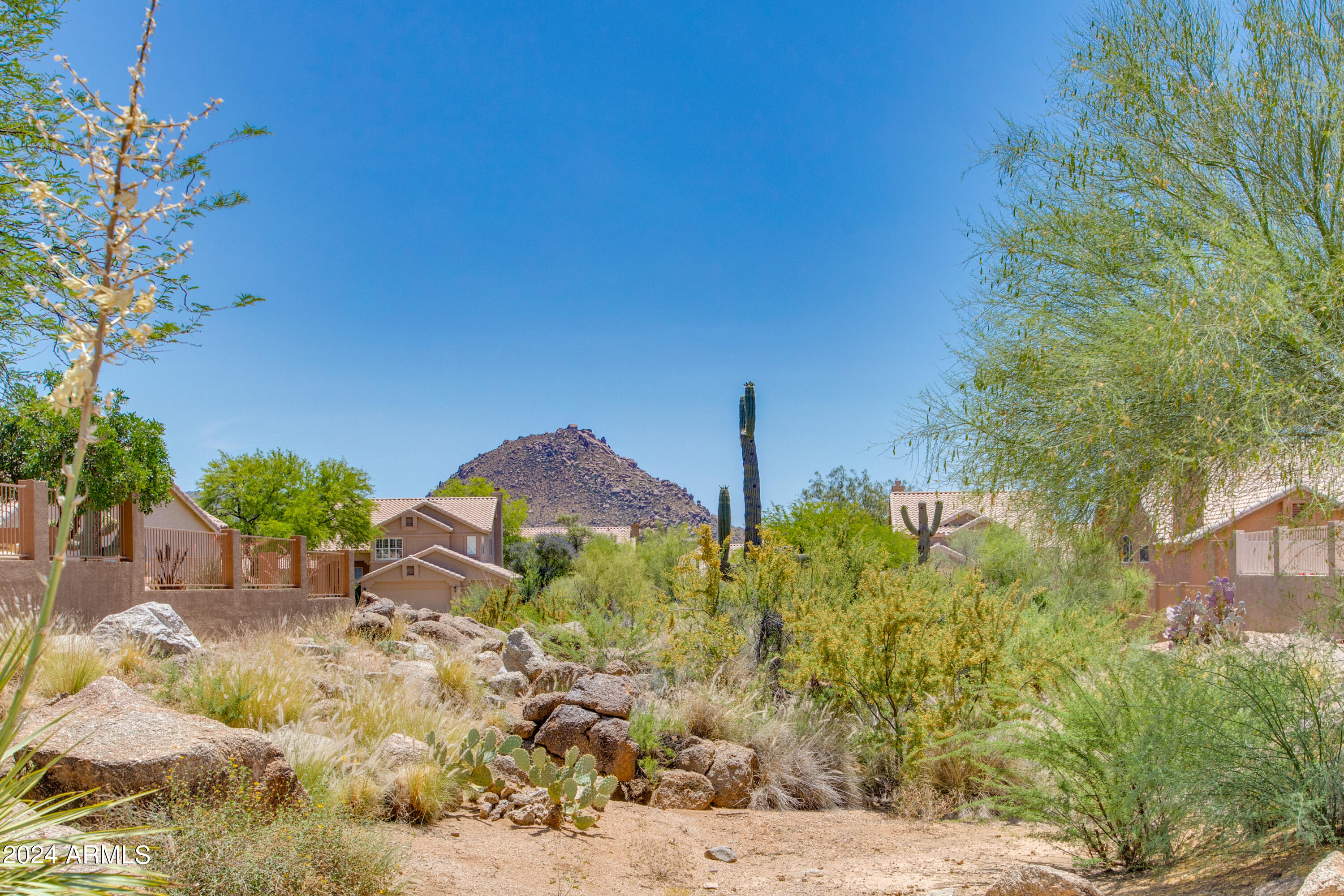 11077 E White Feather Lane