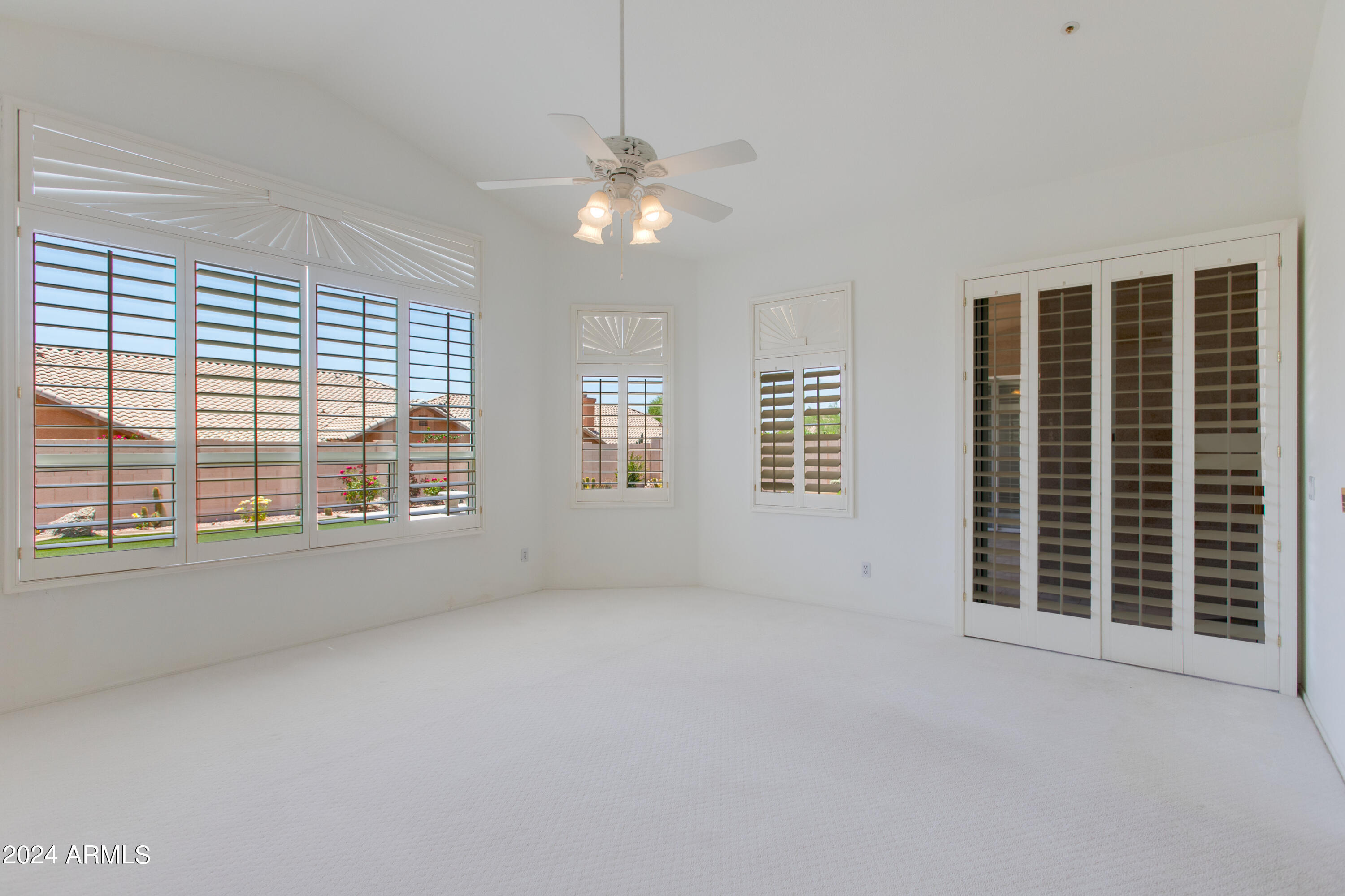 11077 E White Feather Lane