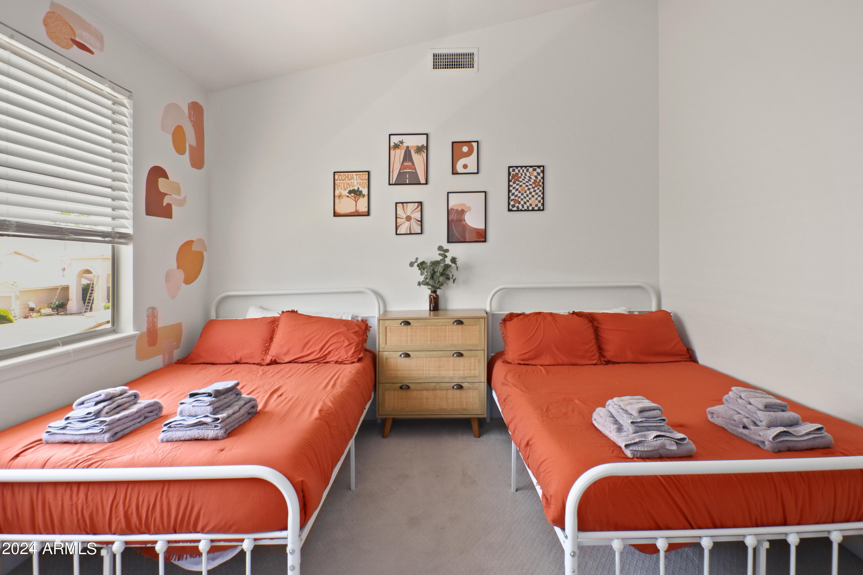 5442 E SAINT JOHN Road