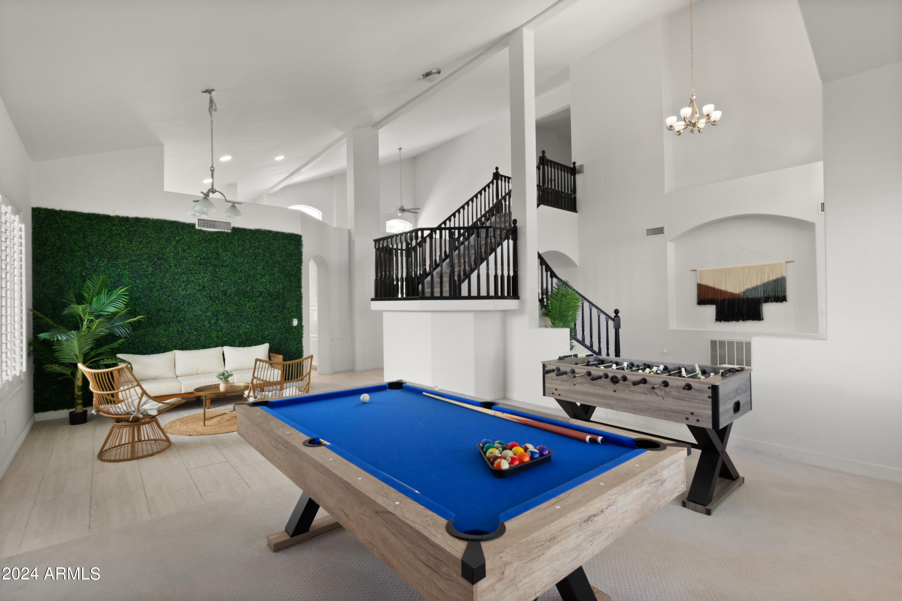 5442 E SAINT JOHN Road