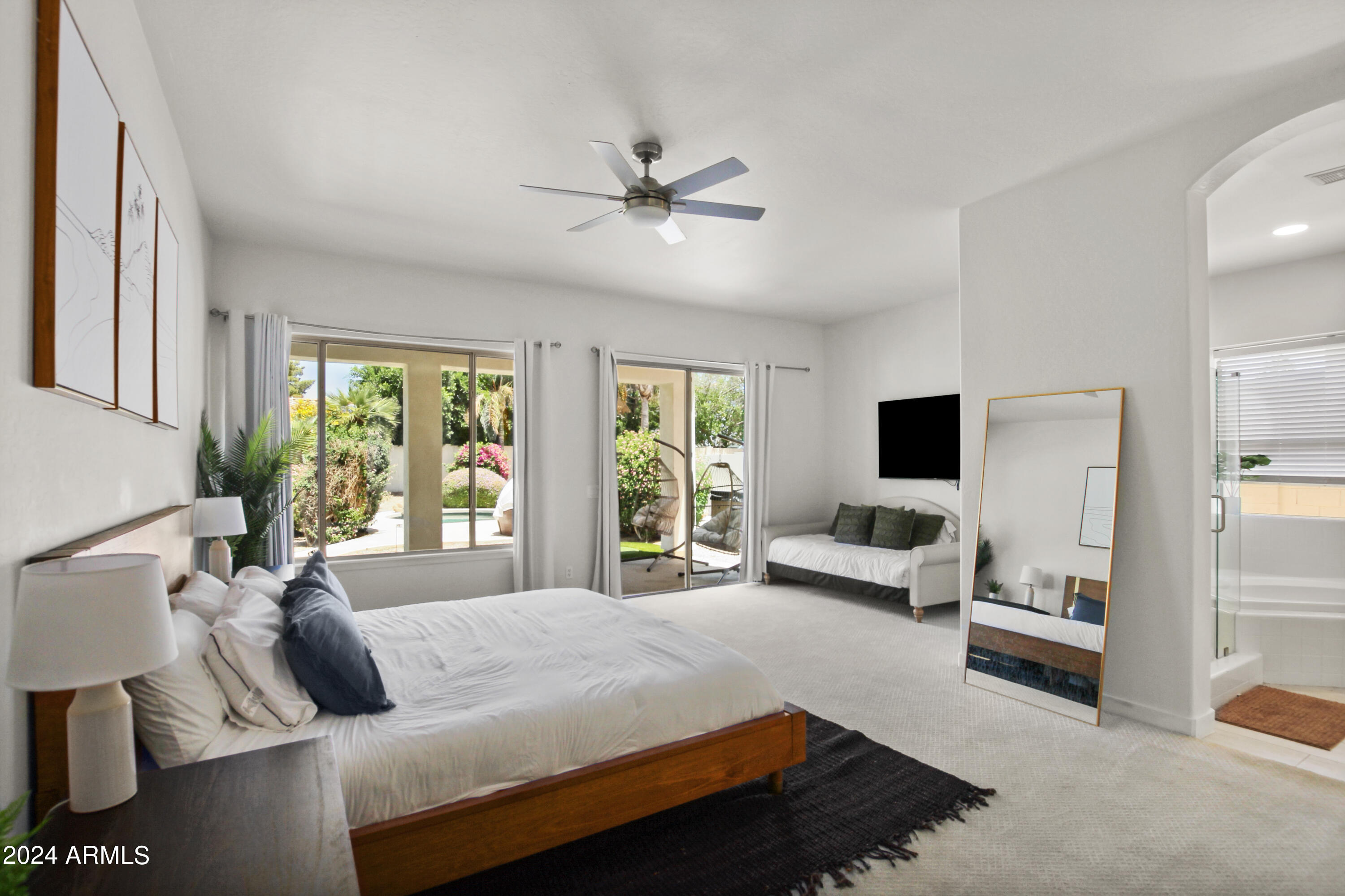 5442 E SAINT JOHN Road