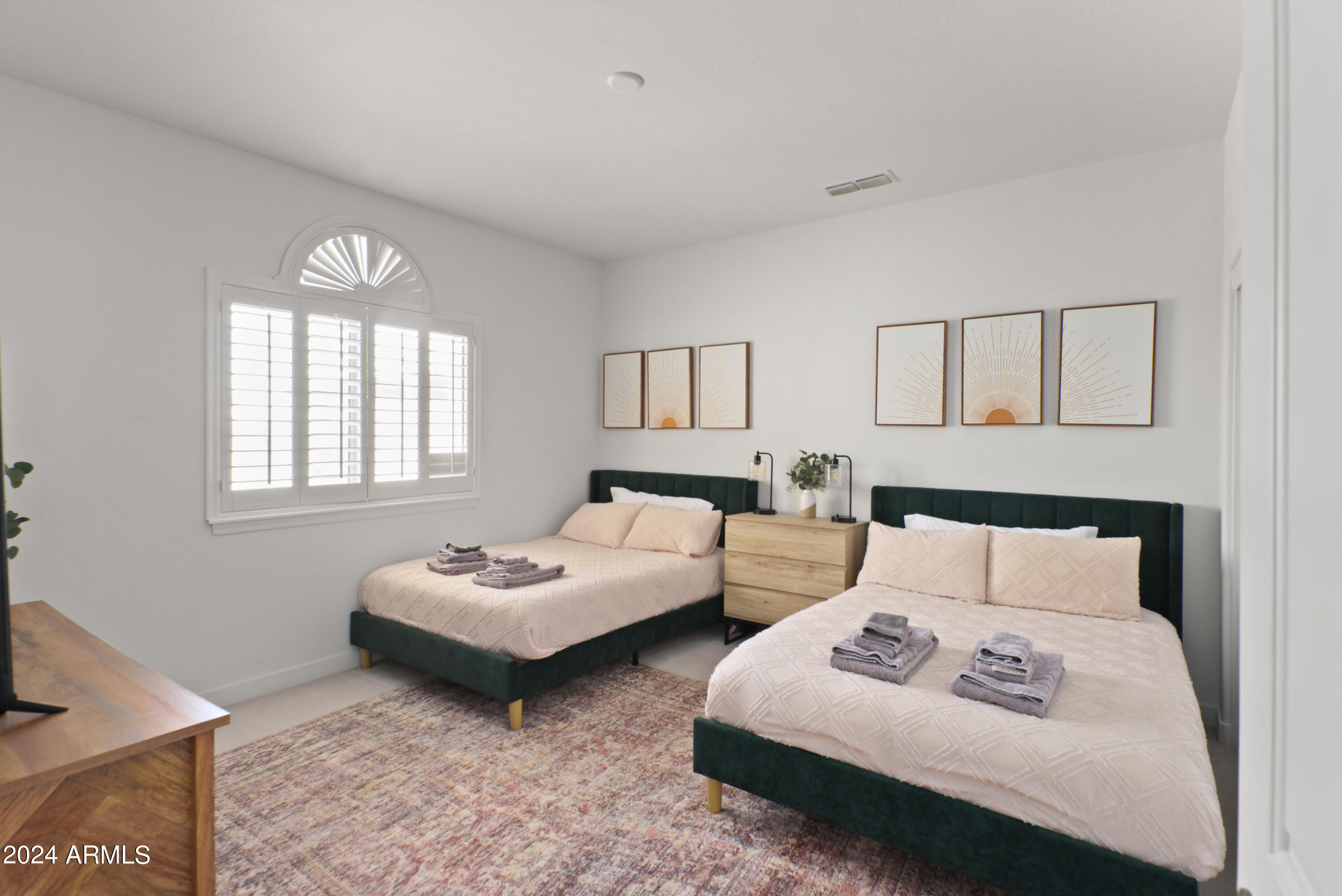 5442 E SAINT JOHN Road