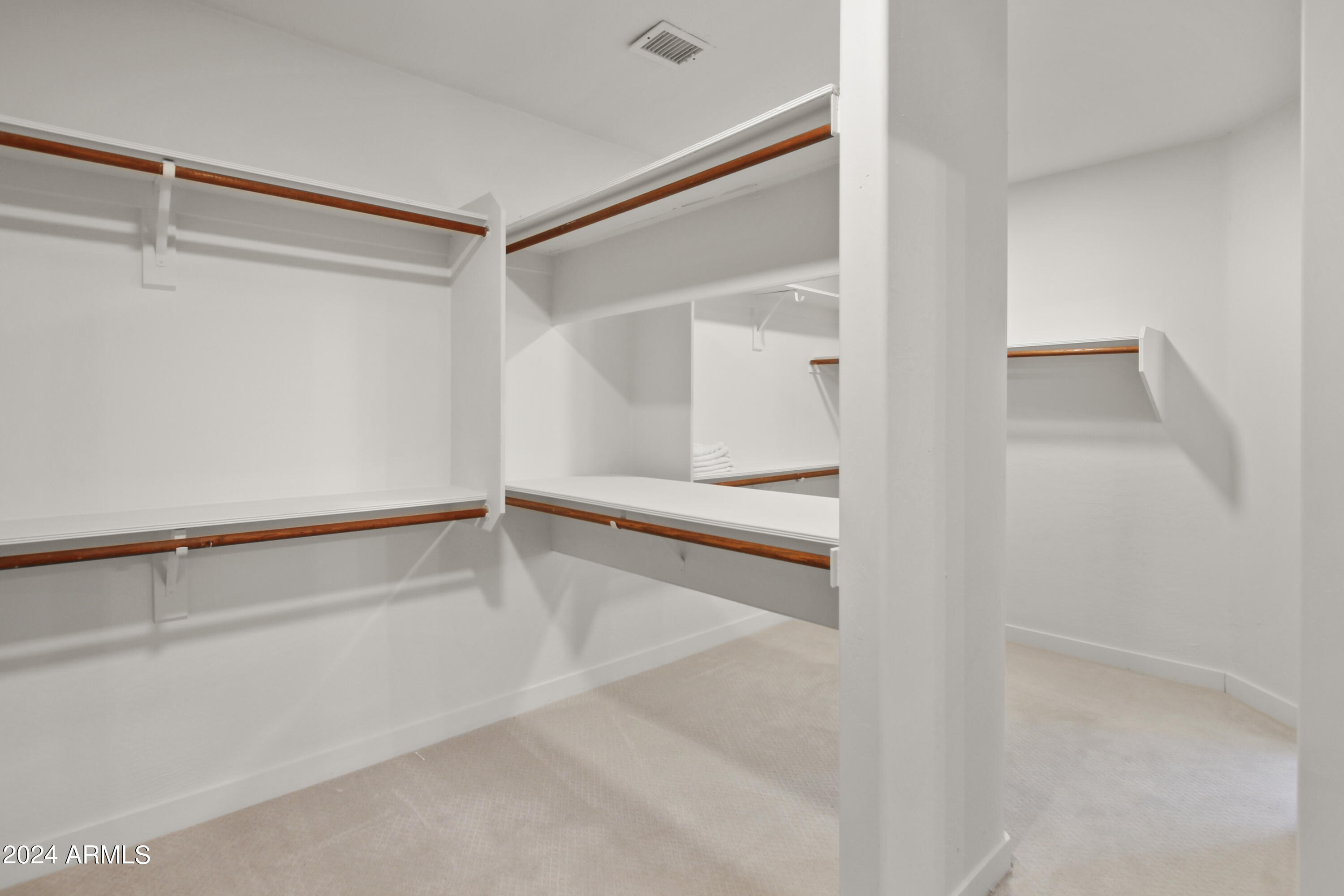 5442 E SAINT JOHN Road