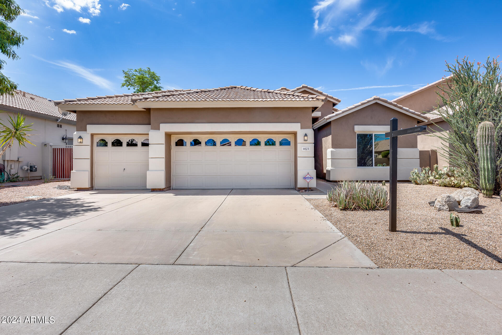 4623 E ROY ROGERS Road