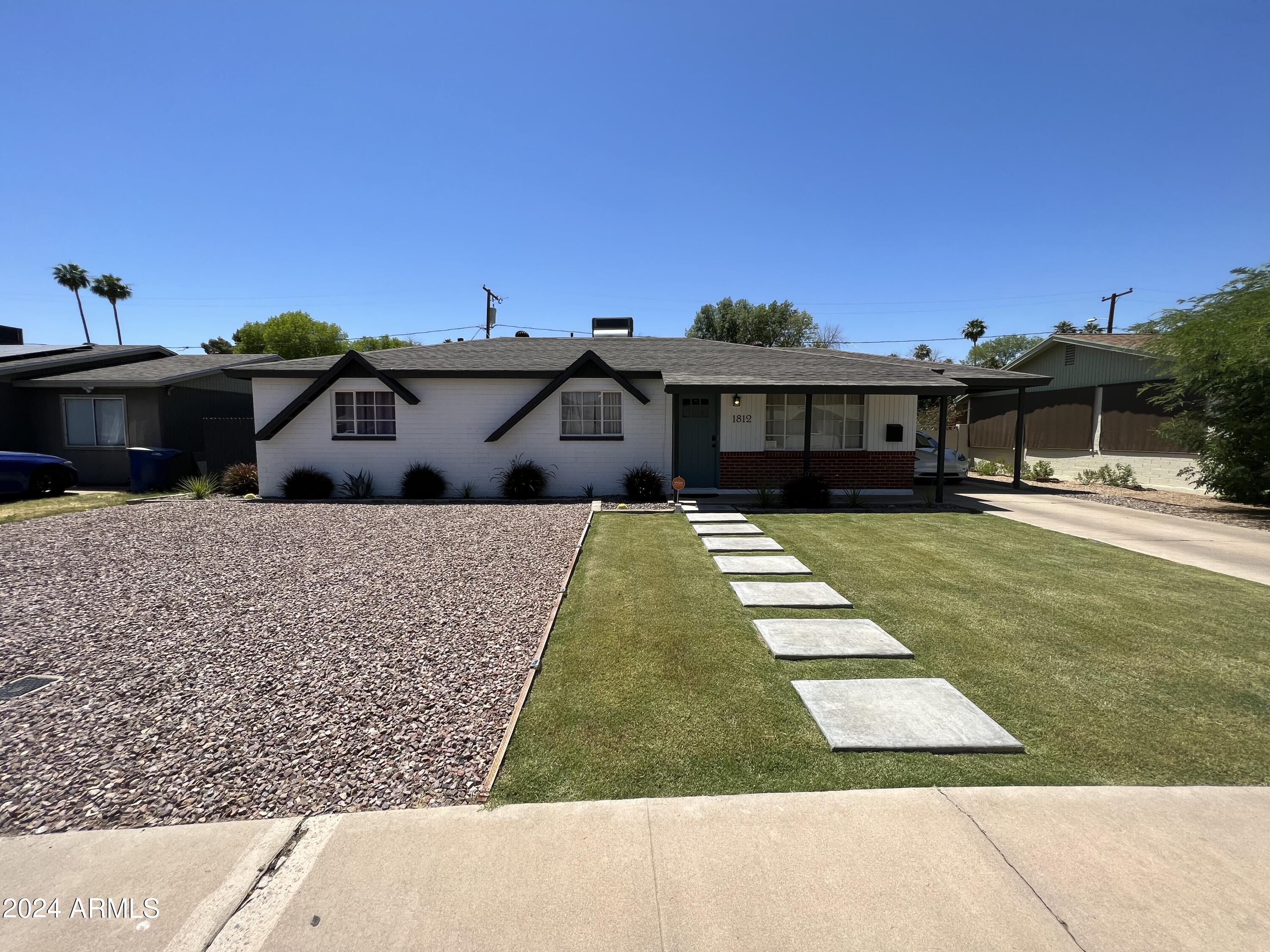1812 S SHAFER Drive
