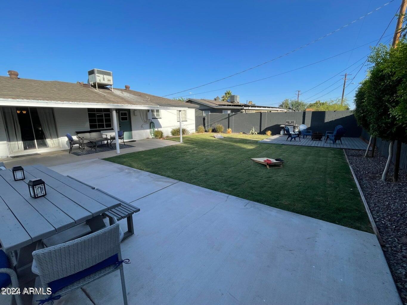 1812 S SHAFER Drive