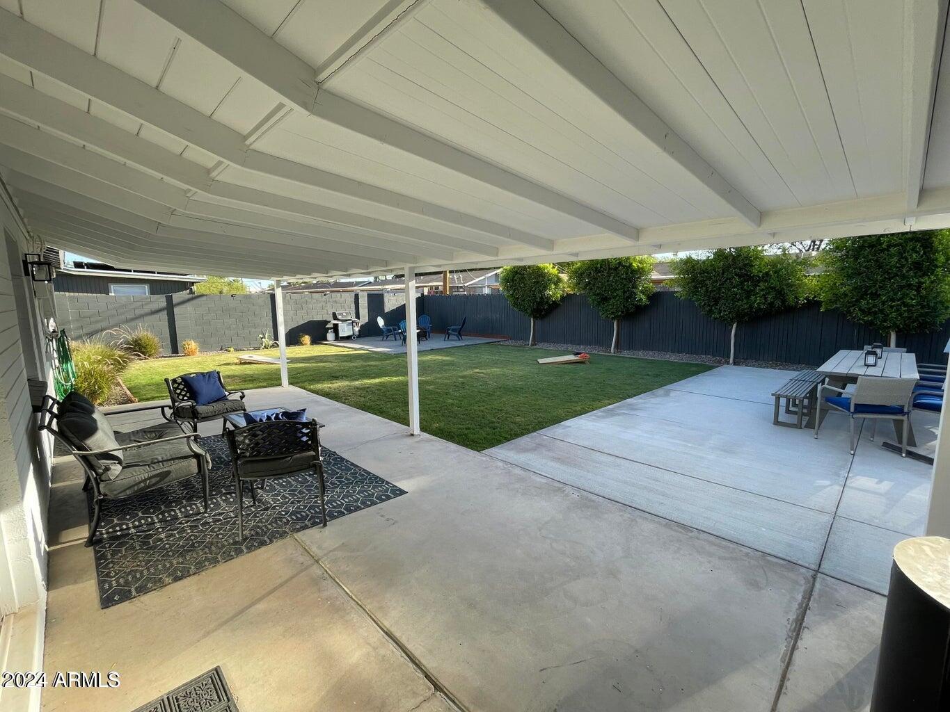 1812 S SHAFER Drive