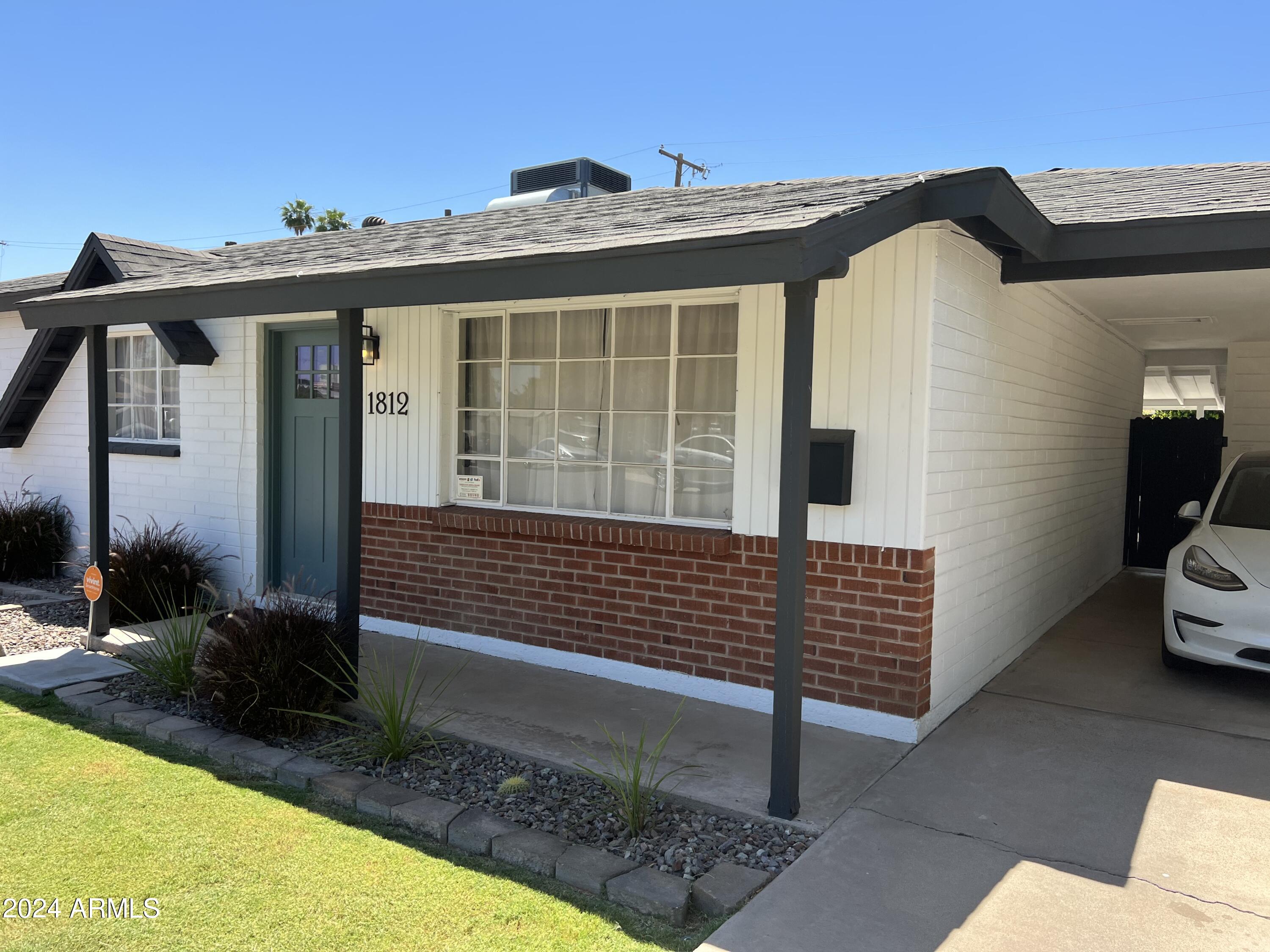 1812 S SHAFER Drive