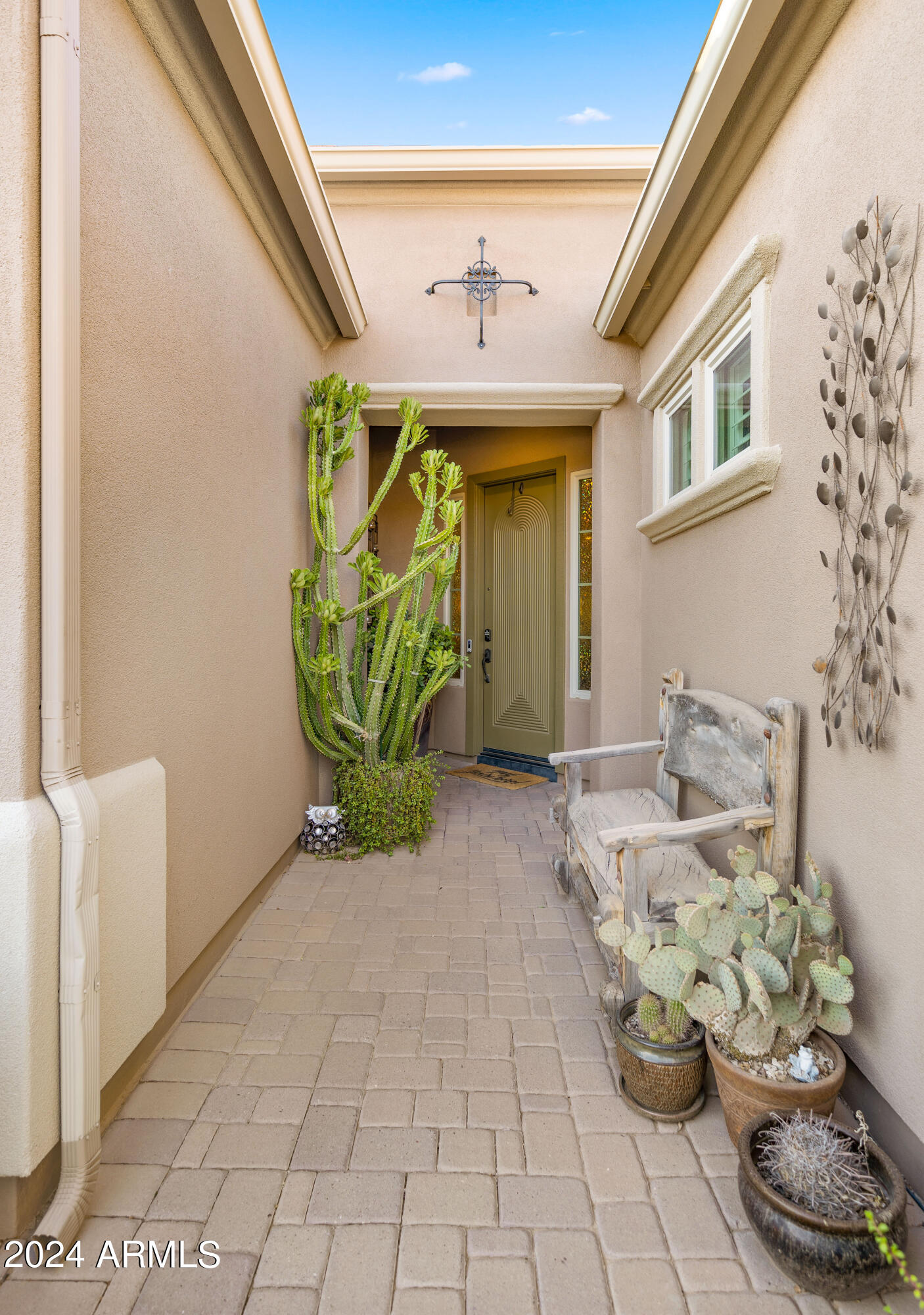 1788 E AZAFRAN Trail