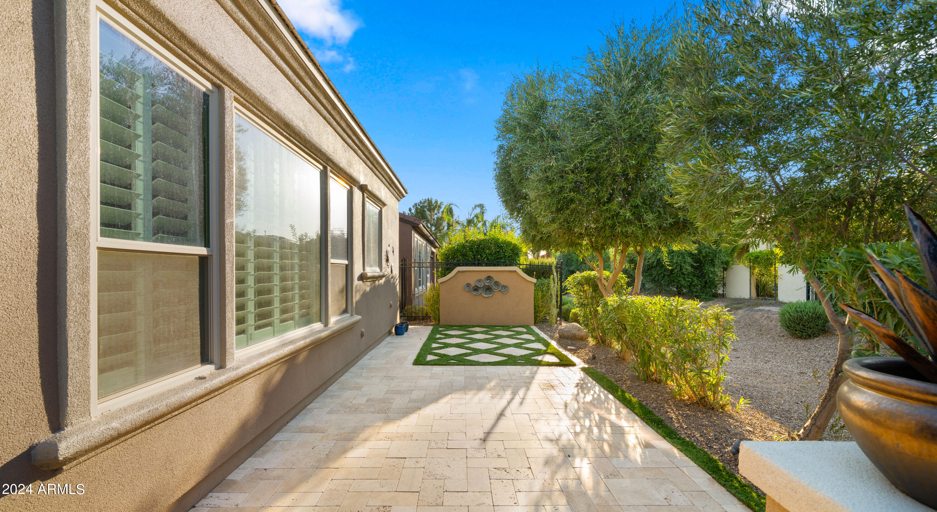 1788 E AZAFRAN Trail