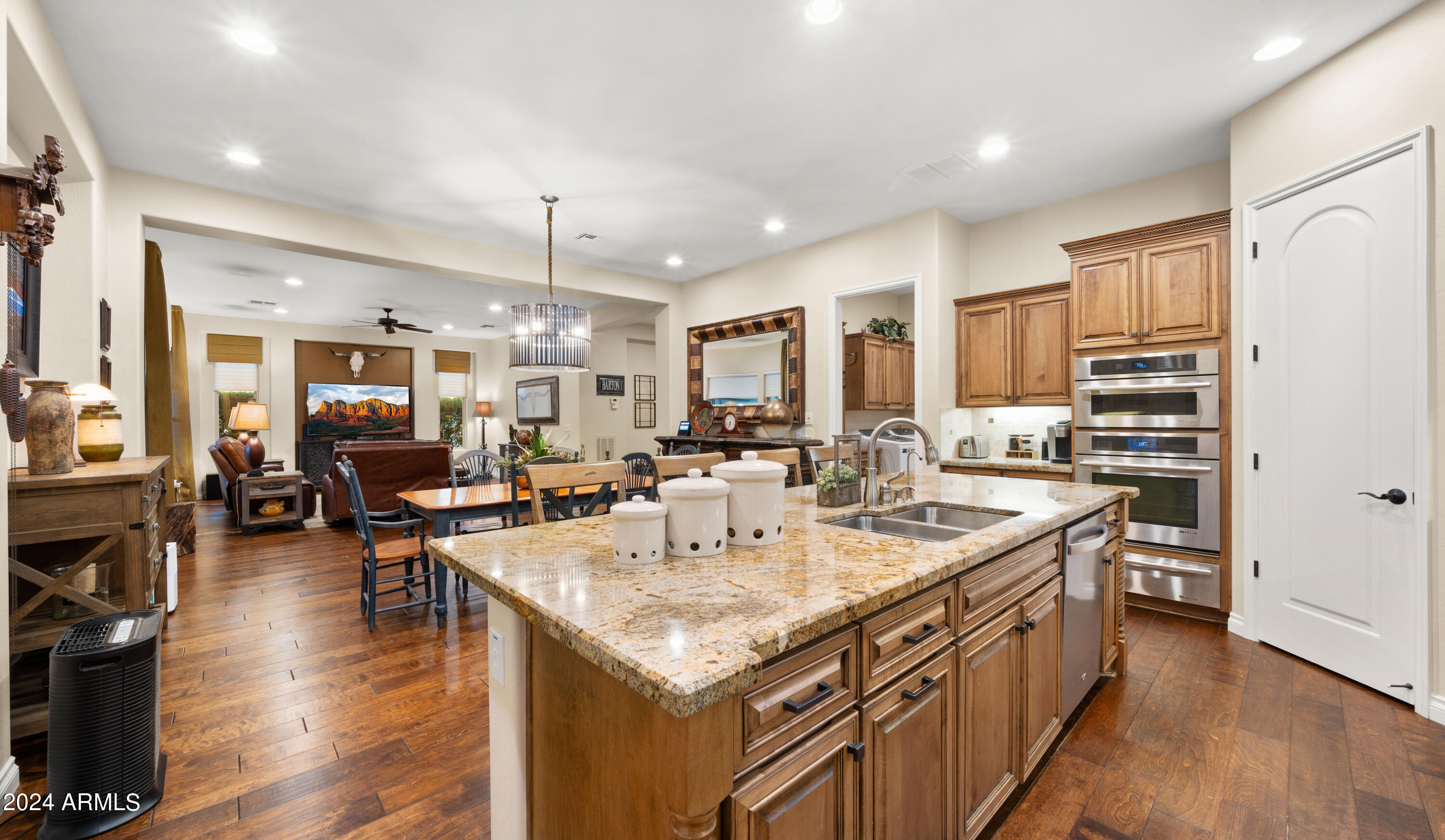 1788 E AZAFRAN Trail