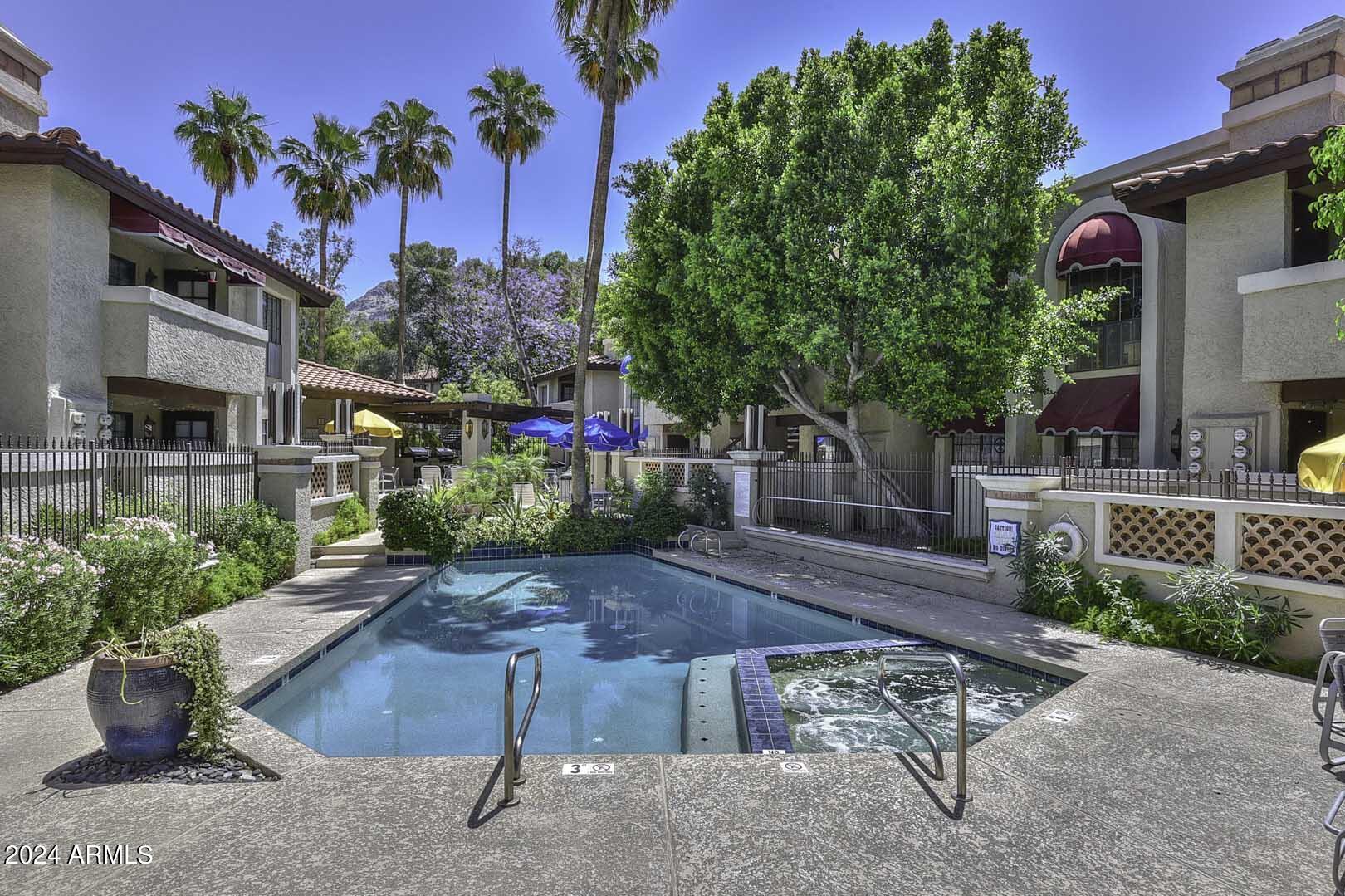 7557 N DREAMY DRAW Drive, 103