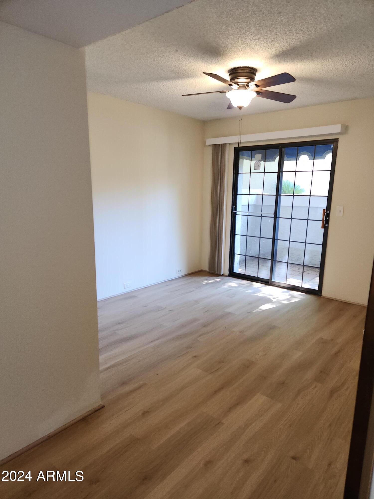 7557 N DREAMY DRAW Drive, 103