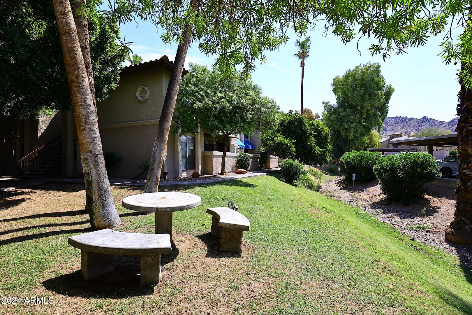 7557 N DREAMY DRAW Drive, 103