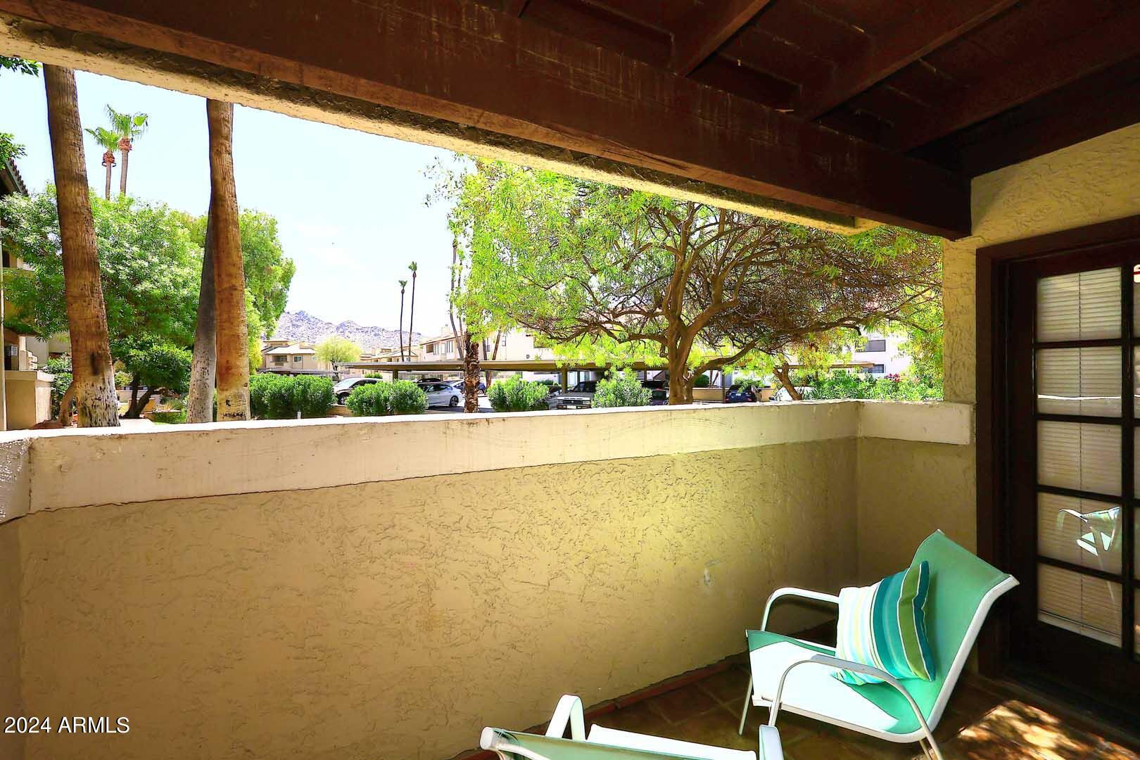 7557 N DREAMY DRAW Drive, 103