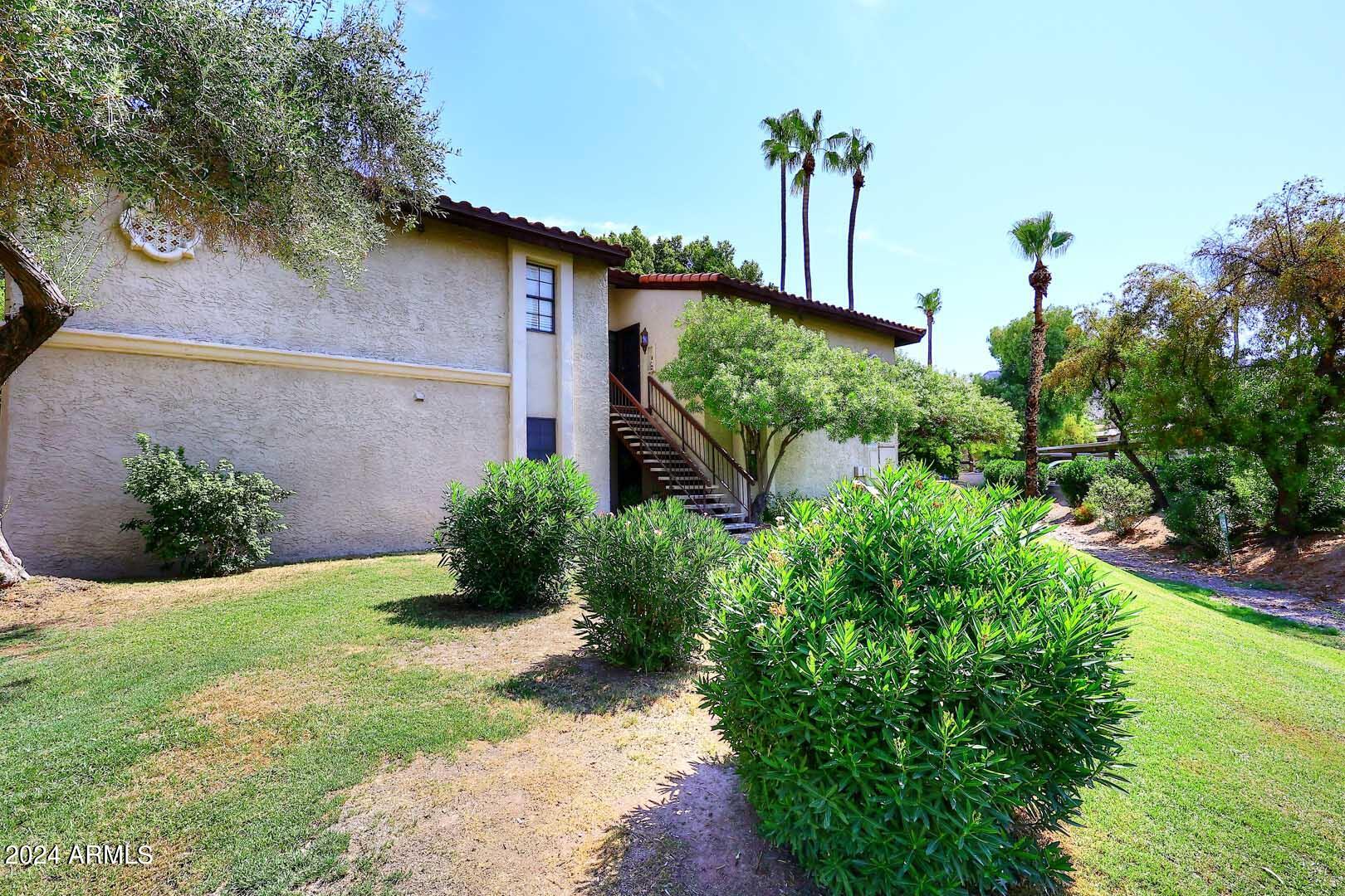 7557 N DREAMY DRAW Drive, 103